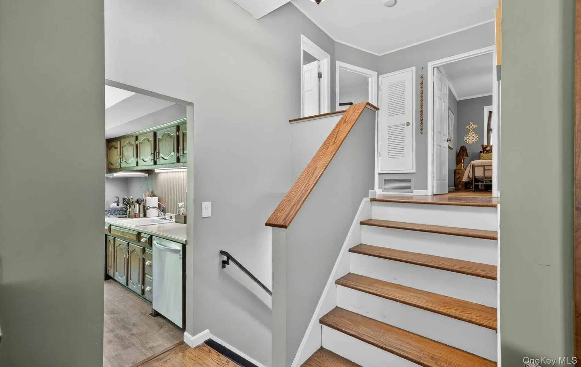 137 Ketay Drive, Huntington, NY, 3 Bedrooms Bedrooms, 7 Rooms Rooms,1 BathroomBathrooms,Residential,For Rent,Ketay,0,1007853 137 Ketay Drive, Huntington, NY, 3 Bedrooms Bedrooms, 7 Rooms Rooms,1 BathroomBathrooms,Residential,For Rent,Ketay,0,1007853