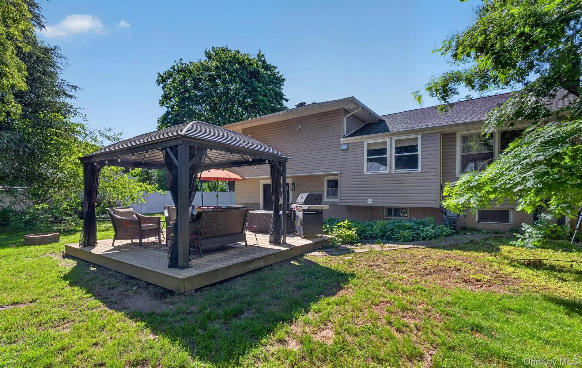 137 Ketay Drive, Huntington, NY, 3 Bedrooms Bedrooms, 7 Rooms Rooms,1 BathroomBathrooms,Residential,For Rent,Ketay,0,1007853 137 Ketay Drive, Huntington, NY, 3 Bedrooms Bedrooms, 7 Rooms Rooms,1 BathroomBathrooms,Residential,For Rent,Ketay,0,1007853