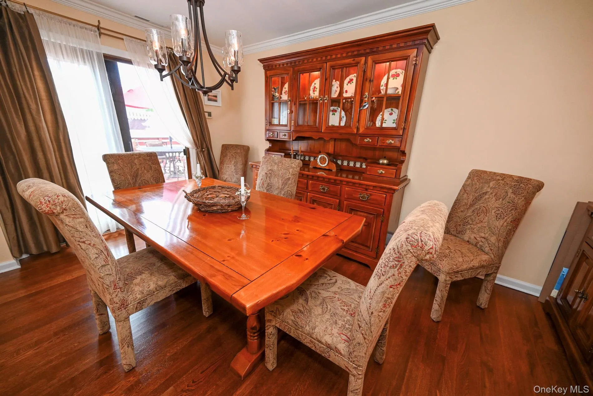 1006 Glen Drive, Hempstead, NY, 4 Bedrooms Bedrooms, 10 Rooms Rooms,2 BathroomsBathrooms,Residential,For Rent,Glen,0,1007855 1006 Glen Drive, Hempstead, NY, 4 Bedrooms Bedrooms, 10 Rooms Rooms,2 BathroomsBathrooms,Residential,For Rent,Glen,0,1007855