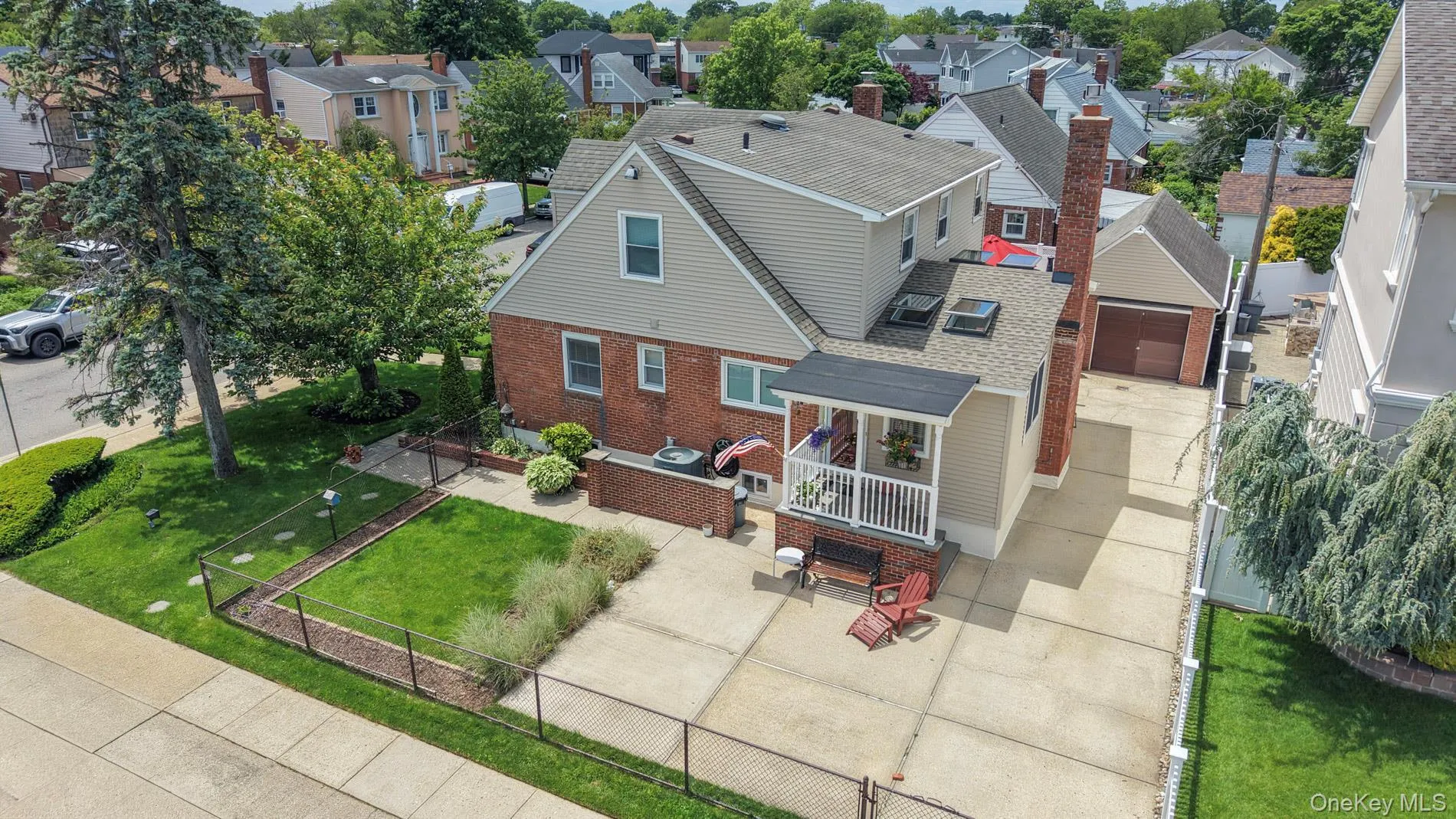 1006 Glen Drive, Hempstead, NY, 4 Bedrooms Bedrooms, 10 Rooms Rooms,2 BathroomsBathrooms,Residential,For Rent,Glen,0,1007855 1006 Glen Drive, Hempstead, NY, 4 Bedrooms Bedrooms, 10 Rooms Rooms,2 BathroomsBathrooms,Residential,For Rent,Glen,0,1007855