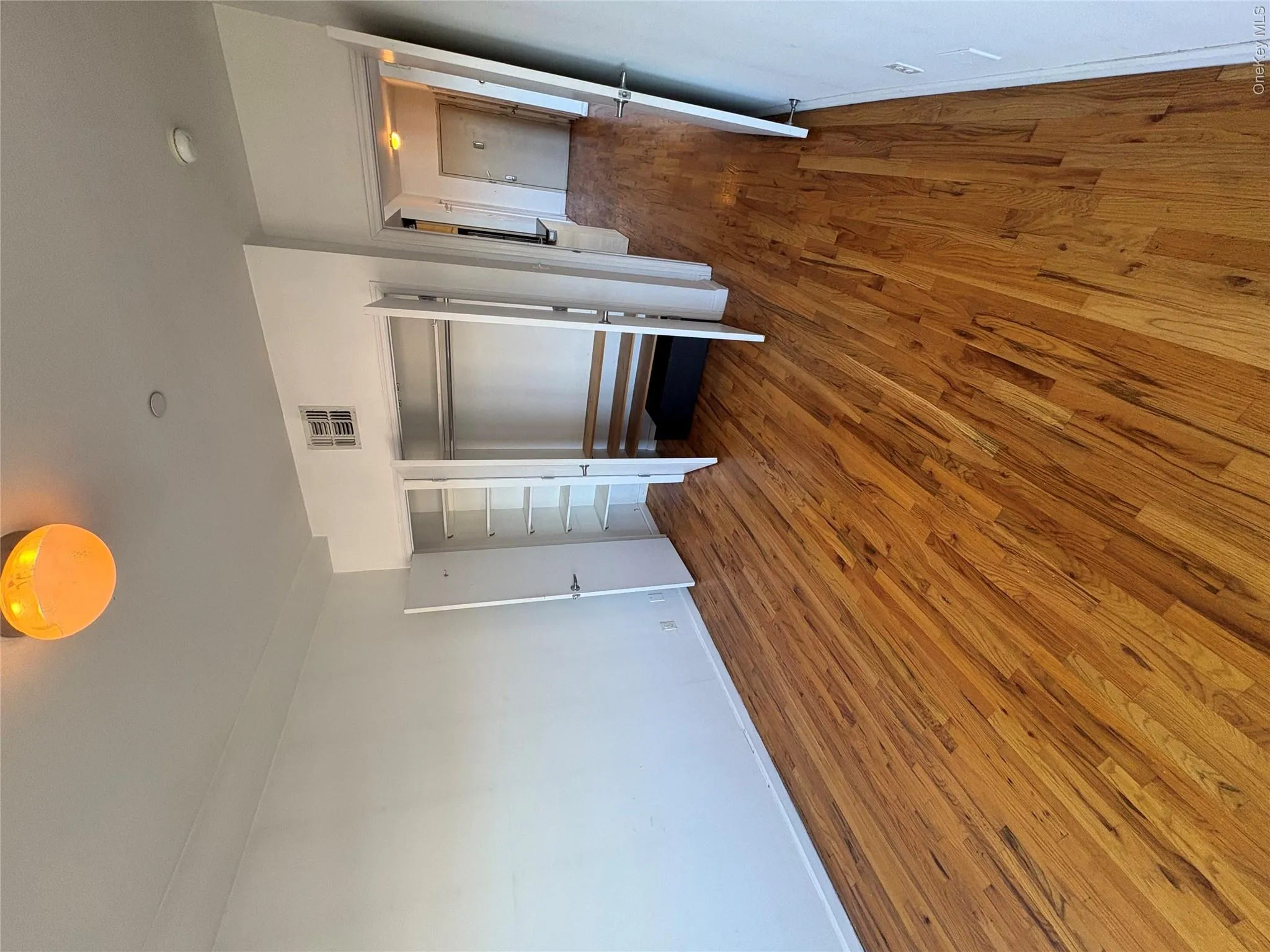 270 Devoe Street, New York, NY, 1 Bedroom Bedrooms, 4 Rooms Rooms,1 BathroomBathrooms,Residential Lease,For Rent,Devoe,0,1007857 270 Devoe Street, New York, NY, 1 Bedroom Bedrooms, 4 Rooms Rooms,1 BathroomBathrooms,Residential Lease,For Rent,Devoe,0,1007857
