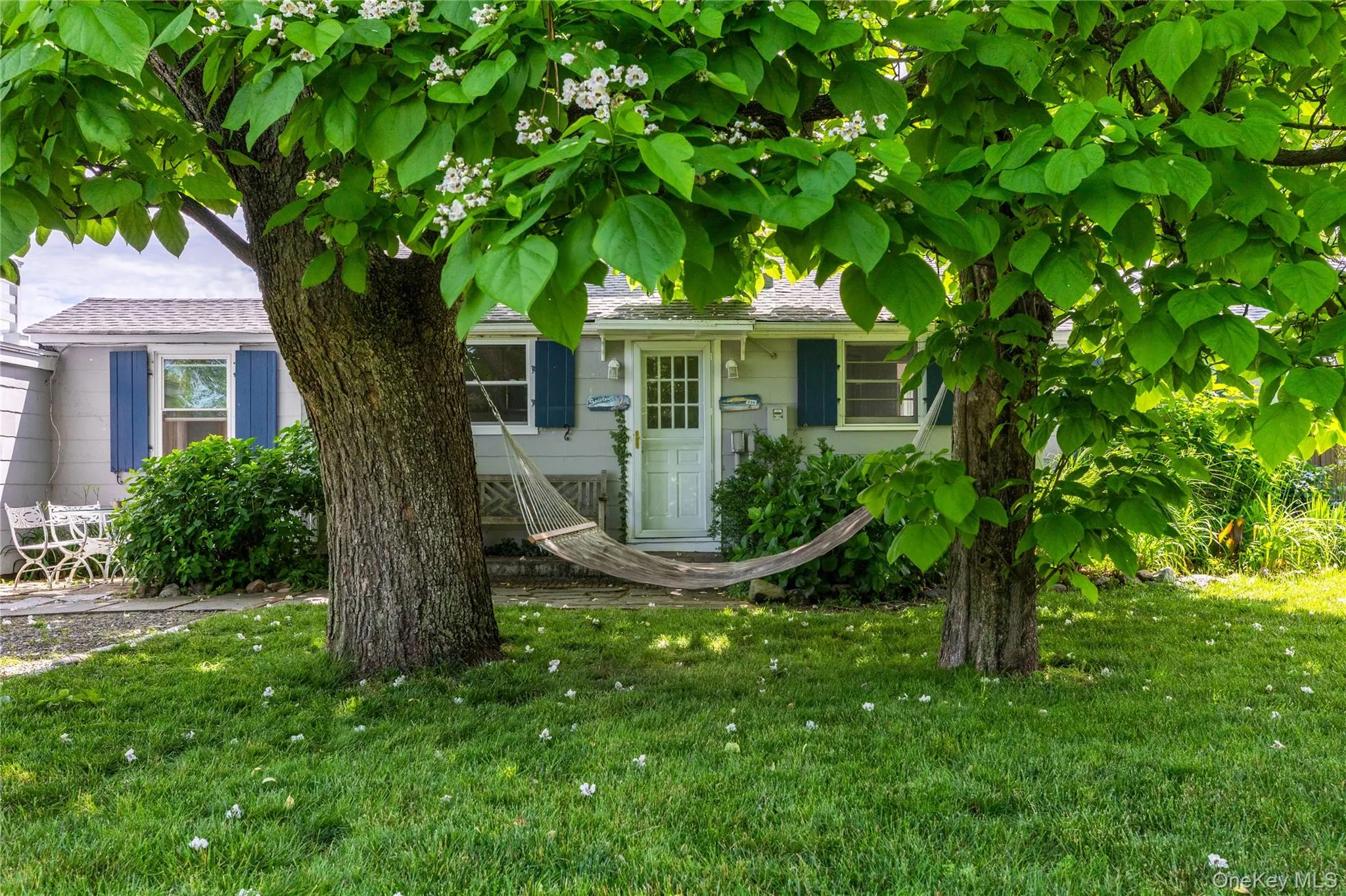 335 Centre Island Road, Oyster Bay, NY, 3 Bedrooms Bedrooms, 7 Rooms Rooms,2 BathroomsBathrooms,Residential Lease,For Rent,Centre Island,0,1007858 335 Centre Island Road, Oyster Bay, NY, 3 Bedrooms Bedrooms, 7 Rooms Rooms,2 BathroomsBathrooms,Residential Lease,For Rent,Centre Island,0,1007858