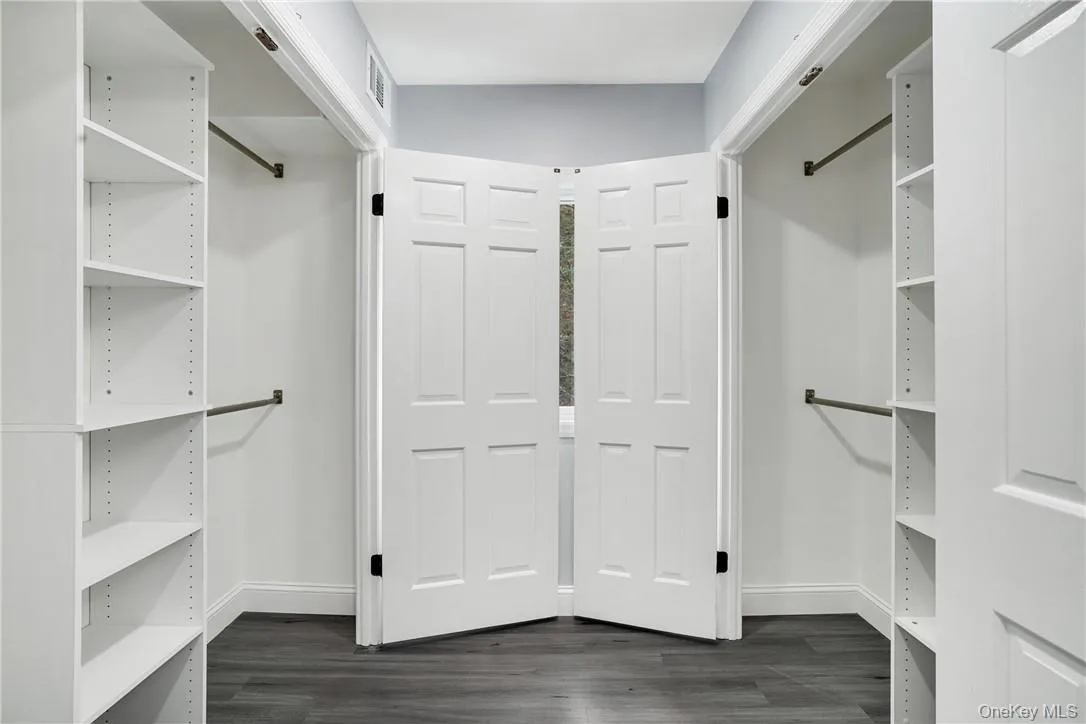 25 Barker Street, Mount Kisco, NY, 2 Bedrooms Bedrooms, 6 Rooms Rooms,2 BathroomsBathrooms,Residential Lease,For Rent,Barker,0,1007859 25 Barker Street, Mount Kisco, NY, 2 Bedrooms Bedrooms, 6 Rooms Rooms,2 BathroomsBathrooms,Residential Lease,For Rent,Barker,0,1007859