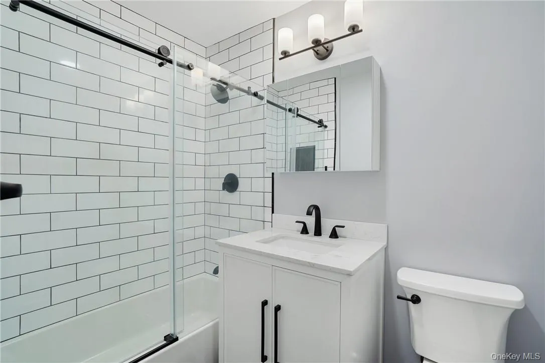 25 Barker Street, Mount Kisco, NY, 2 Bedrooms Bedrooms, 6 Rooms Rooms,2 BathroomsBathrooms,Residential Lease,For Rent,Barker,0,1007859 25 Barker Street, Mount Kisco, NY, 2 Bedrooms Bedrooms, 6 Rooms Rooms,2 BathroomsBathrooms,Residential Lease,For Rent,Barker,0,1007859
