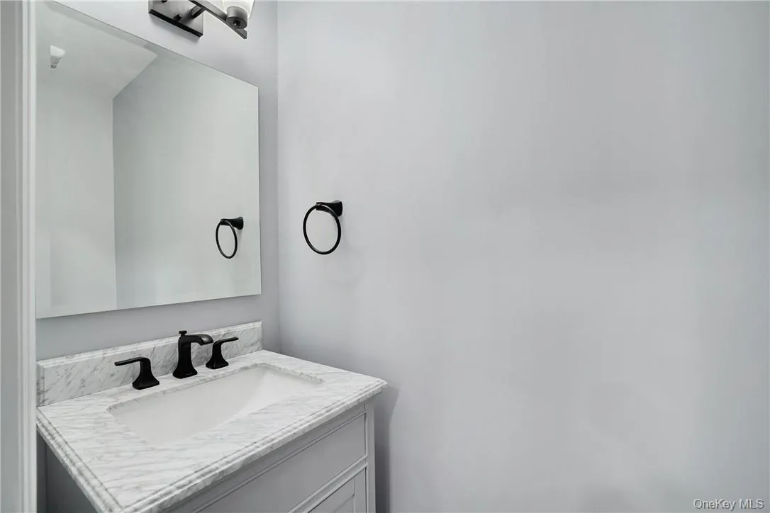 25 Barker Street, Mount Kisco, NY, 2 Bedrooms Bedrooms, 6 Rooms Rooms,2 BathroomsBathrooms,Residential Lease,For Rent,Barker,0,1007859 25 Barker Street, Mount Kisco, NY, 2 Bedrooms Bedrooms, 6 Rooms Rooms,2 BathroomsBathrooms,Residential Lease,For Rent,Barker,0,1007859