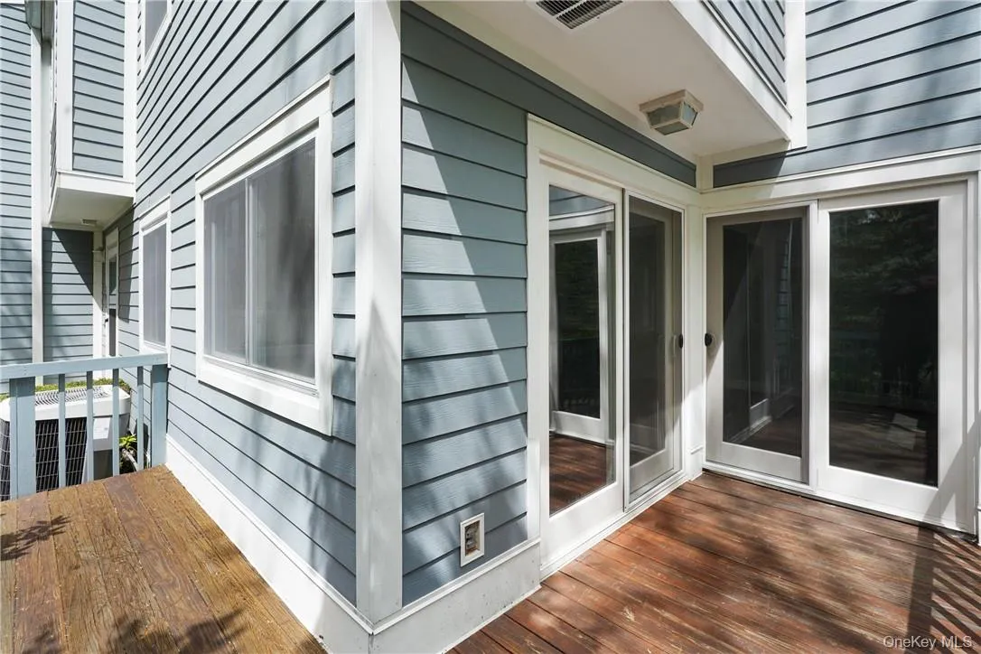 25 Barker Street, Mount Kisco, NY, 2 Bedrooms Bedrooms, 6 Rooms Rooms,2 BathroomsBathrooms,Residential Lease,For Rent,Barker,0,1007859 25 Barker Street, Mount Kisco, NY, 2 Bedrooms Bedrooms, 6 Rooms Rooms,2 BathroomsBathrooms,Residential Lease,For Rent,Barker,0,1007859