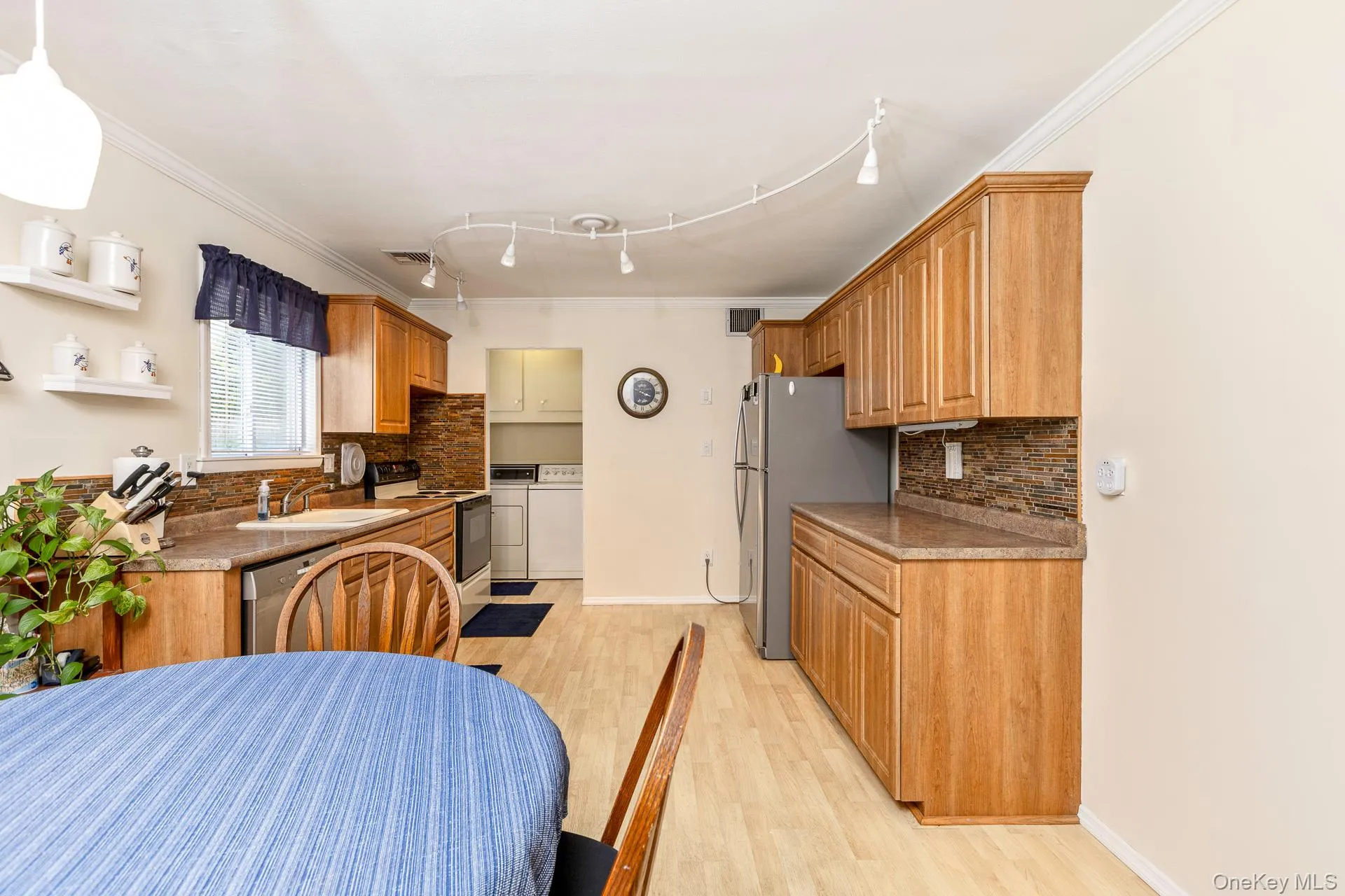 29 Beaumont Lane, Brookhaven, NY, 5 Bedrooms Bedrooms, 11 Rooms Rooms,3 BathroomsBathrooms,Residential,For Rent,Beaumont,0,1007860 29 Beaumont Lane, Brookhaven, NY, 5 Bedrooms Bedrooms, 11 Rooms Rooms,3 BathroomsBathrooms,Residential,For Rent,Beaumont,0,1007860