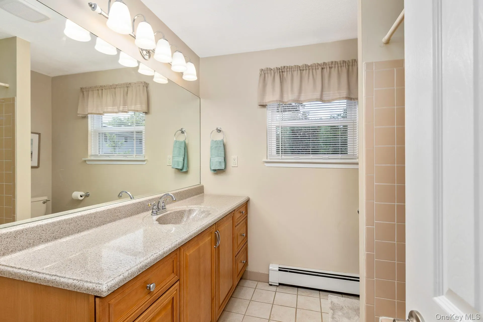 29 Beaumont Lane, Brookhaven, NY, 5 Bedrooms Bedrooms, 11 Rooms Rooms,3 BathroomsBathrooms,Residential,For Rent,Beaumont,0,1007860 29 Beaumont Lane, Brookhaven, NY, 5 Bedrooms Bedrooms, 11 Rooms Rooms,3 BathroomsBathrooms,Residential,For Rent,Beaumont,0,1007860