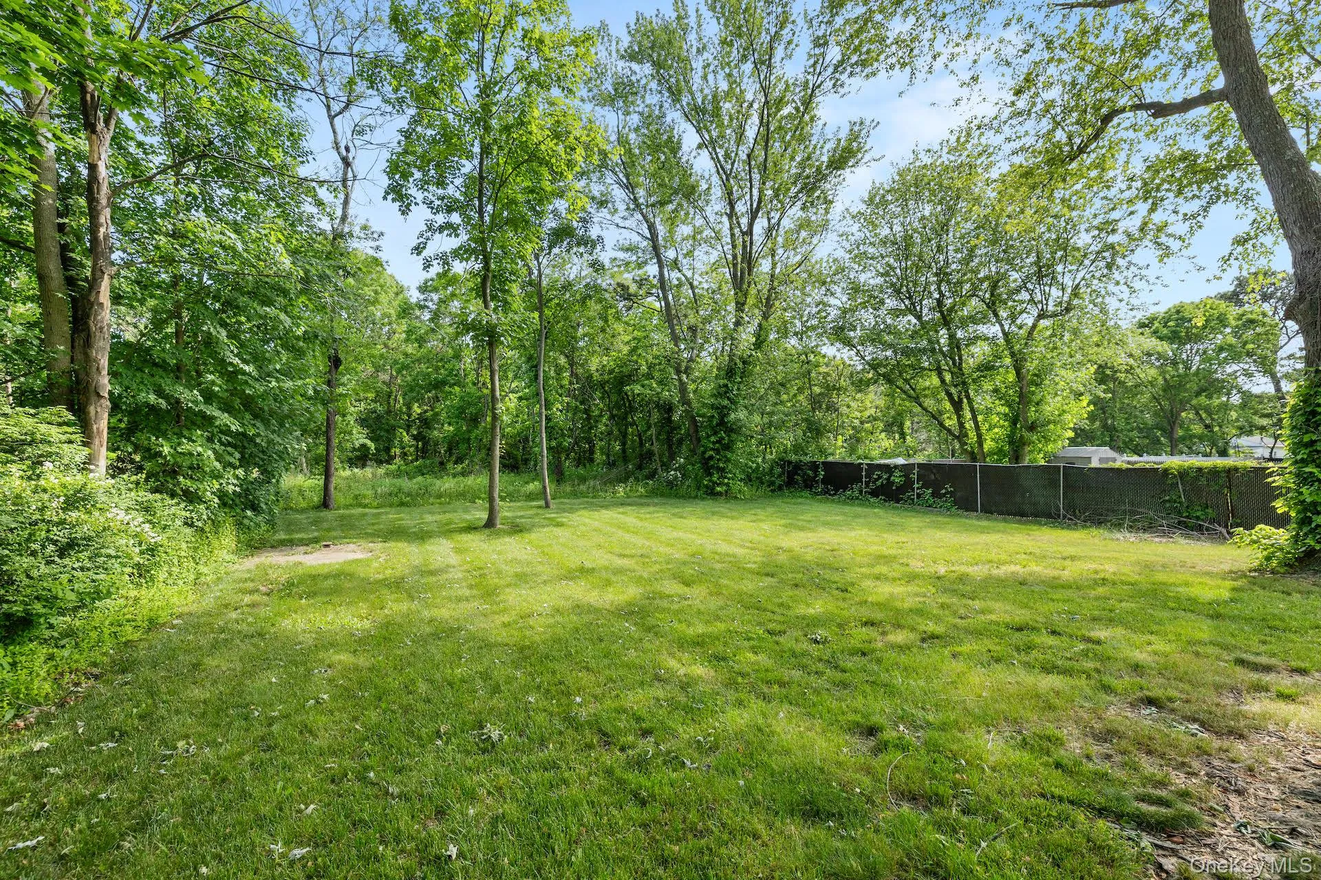 70 Lakeland Street, Islip, NY, 3 Bedrooms Bedrooms, 6 Rooms Rooms,1 BathroomBathrooms,Residential,For Rent,Lakeland,0,1007871 70 Lakeland Street, Islip, NY, 3 Bedrooms Bedrooms, 6 Rooms Rooms,1 BathroomBathrooms,Residential,For Rent,Lakeland,0,1007871