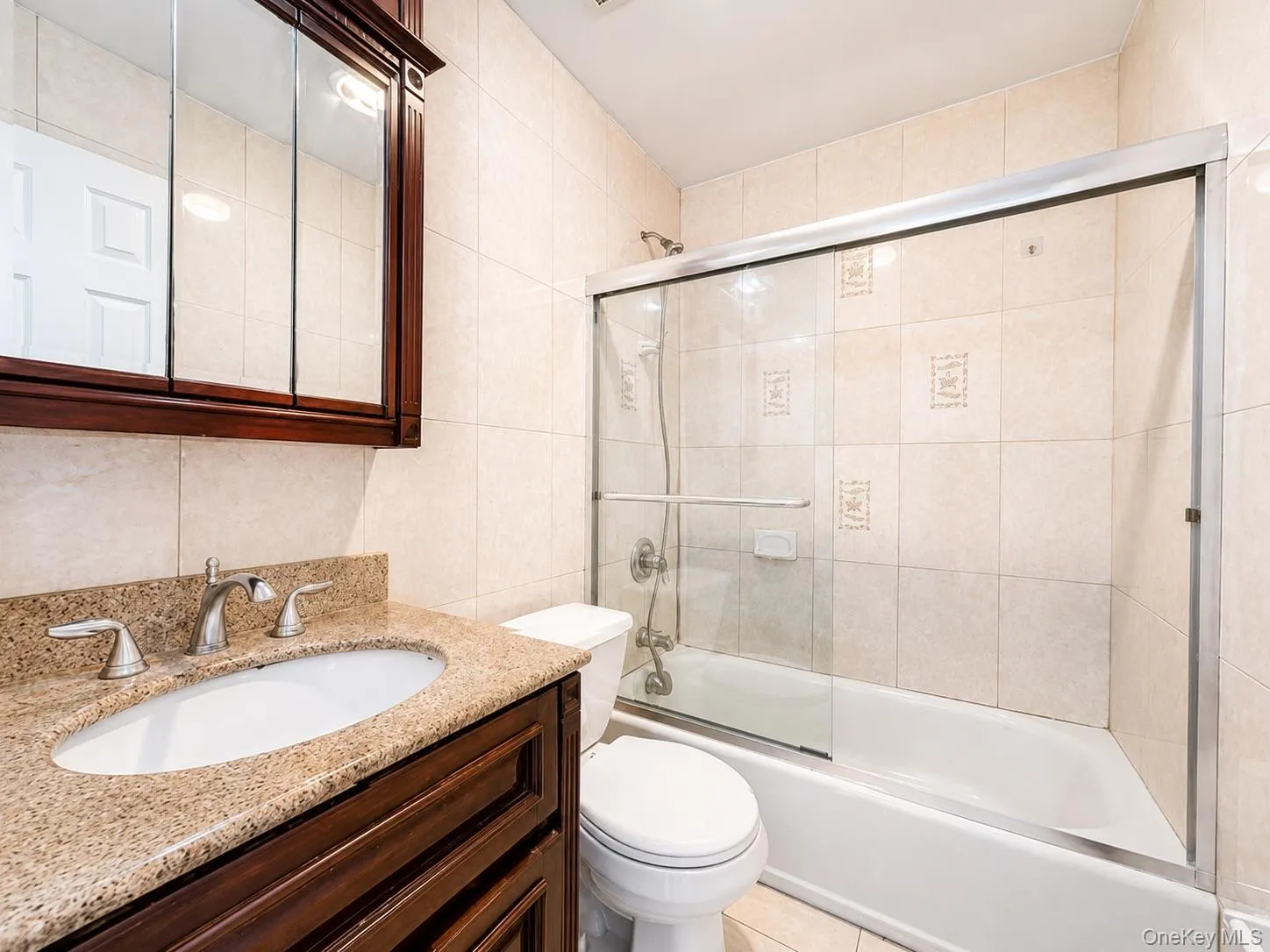 4911 108th Street, New York, NY, 3 Bedrooms Bedrooms, 6 Rooms Rooms,2 BathroomsBathrooms,Residential Lease,For Rent,108th,0,1007874 4911 108th Street, New York, NY, 3 Bedrooms Bedrooms, 6 Rooms Rooms,2 BathroomsBathrooms,Residential Lease,For Rent,108th,0,1007874