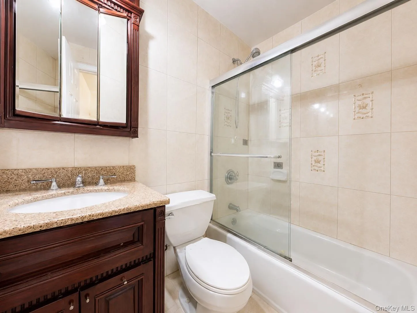 4911 108th Street, New York, NY, 3 Bedrooms Bedrooms, 6 Rooms Rooms,2 BathroomsBathrooms,Residential Lease,For Rent,108th,0,1007874 4911 108th Street, New York, NY, 3 Bedrooms Bedrooms, 6 Rooms Rooms,2 BathroomsBathrooms,Residential Lease,For Rent,108th,0,1007874