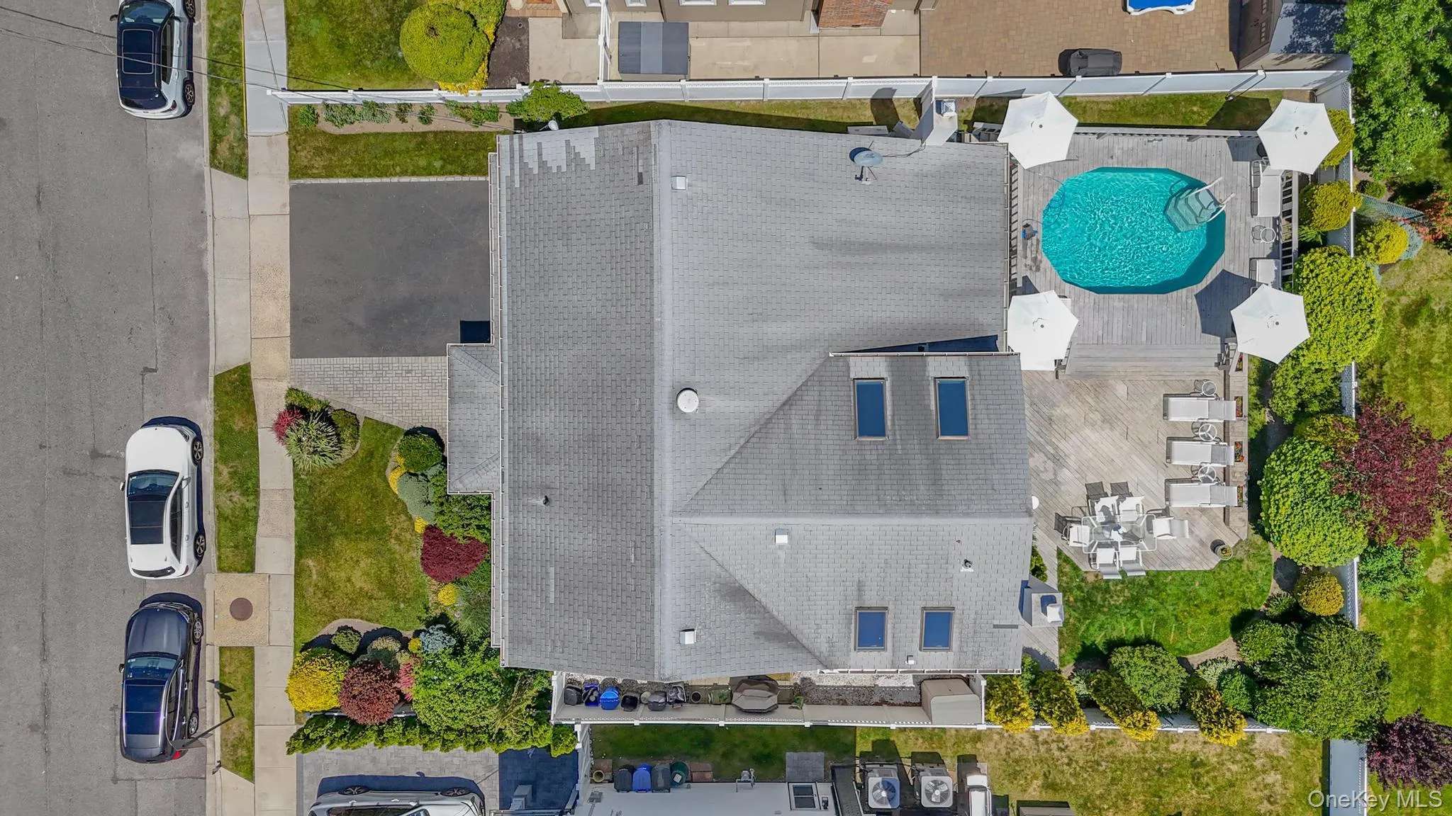 3929 Carrel Boulevard, Hempstead, NY, 4 Bedrooms Bedrooms, 10 Rooms Rooms,2 BathroomsBathrooms,Residential,For Rent,Carrel,0,1007880 3929 Carrel Boulevard, Hempstead, NY, 4 Bedrooms Bedrooms, 10 Rooms Rooms,2 BathroomsBathrooms,Residential,For Rent,Carrel,0,1007880