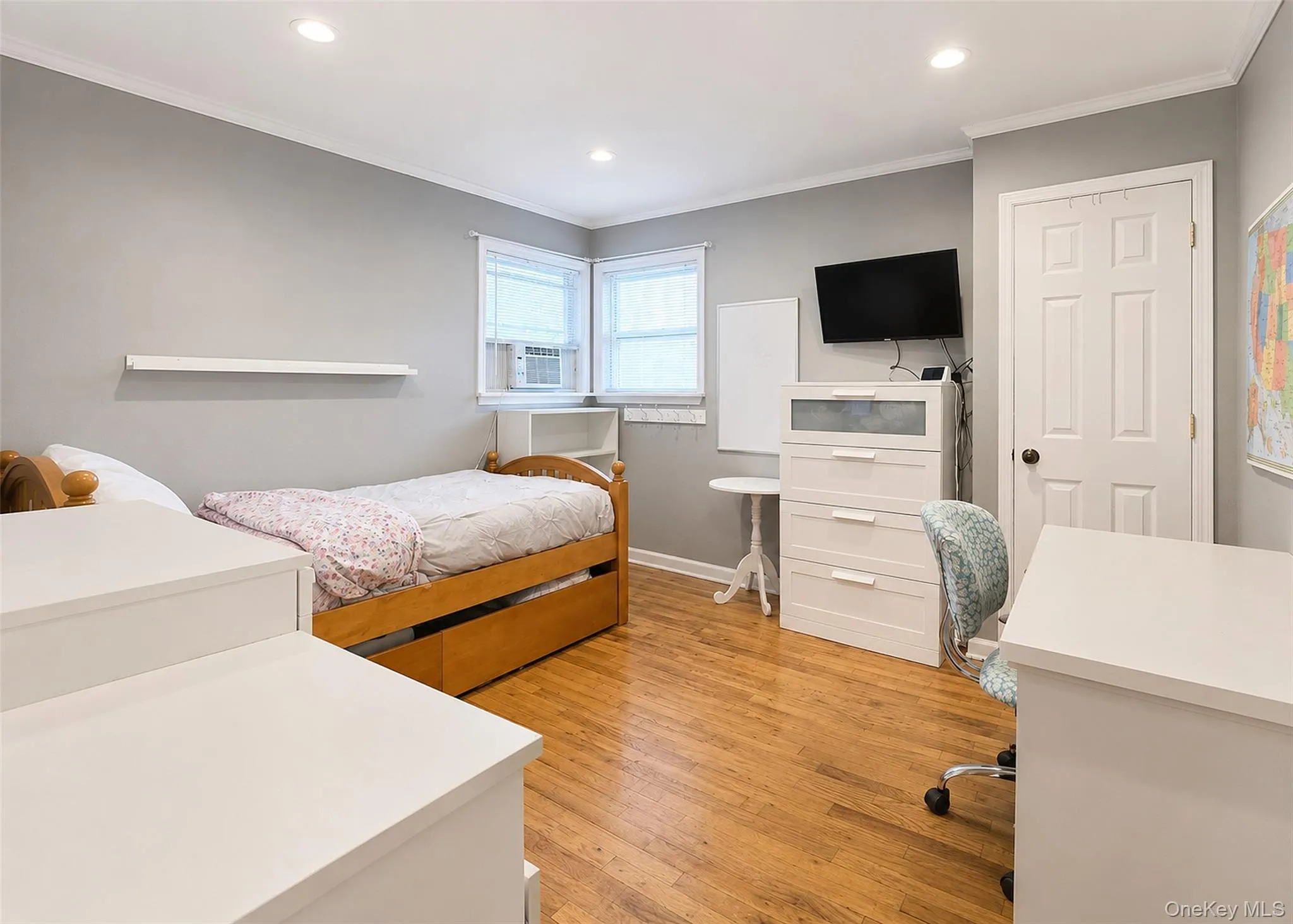 47 Newtown Avenue, Brookhaven, NY, 3 Bedrooms Bedrooms, 6 Rooms Rooms,3 BathroomsBathrooms,Residential,For Rent,Newtown,0,1007882 47 Newtown Avenue, Brookhaven, NY, 3 Bedrooms Bedrooms, 6 Rooms Rooms,3 BathroomsBathrooms,Residential,For Rent,Newtown,0,1007882