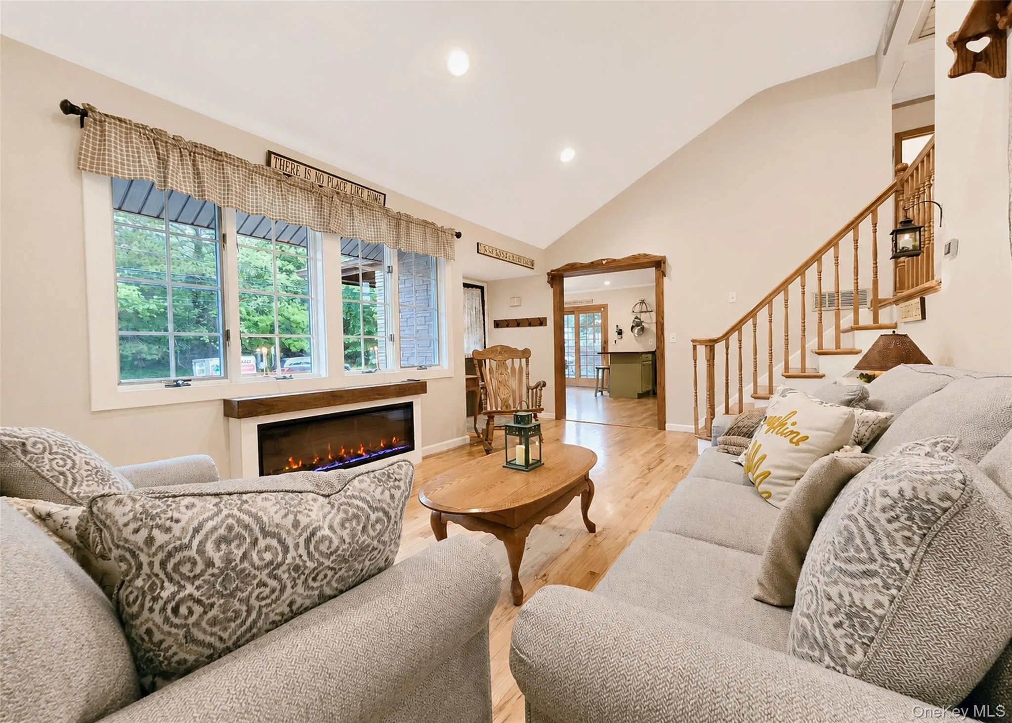 47 Newtown Avenue, Brookhaven, NY, 3 Bedrooms Bedrooms, 6 Rooms Rooms,3 BathroomsBathrooms,Residential,For Rent,Newtown,0,1007882 47 Newtown Avenue, Brookhaven, NY, 3 Bedrooms Bedrooms, 6 Rooms Rooms,3 BathroomsBathrooms,Residential,For Rent,Newtown,0,1007882
