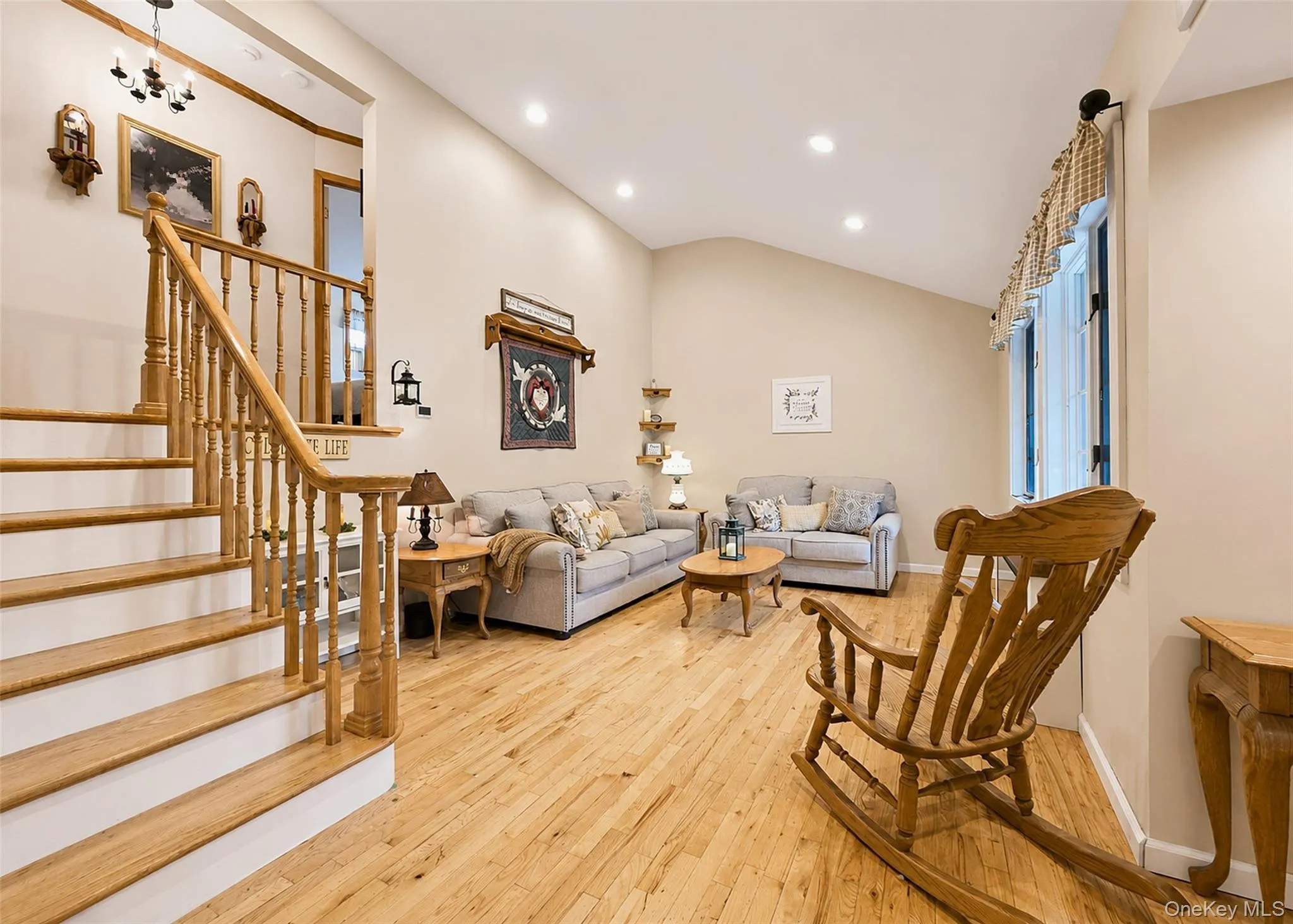 47 Newtown Avenue, Brookhaven, NY, 3 Bedrooms Bedrooms, 6 Rooms Rooms,3 BathroomsBathrooms,Residential,For Rent,Newtown,0,1007882 47 Newtown Avenue, Brookhaven, NY, 3 Bedrooms Bedrooms, 6 Rooms Rooms,3 BathroomsBathrooms,Residential,For Rent,Newtown,0,1007882