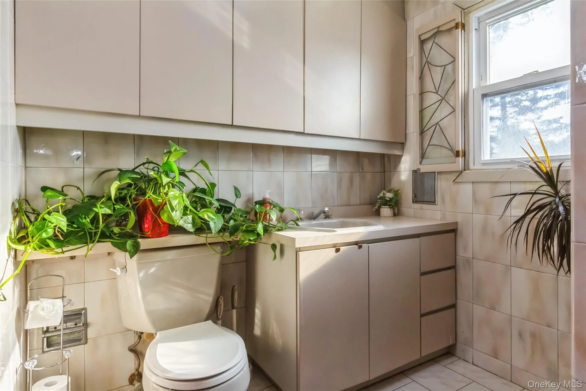 91 Grant Drive, Hempstead, NY, 3 Bedrooms Bedrooms, 6 Rooms Rooms,2 BathroomsBathrooms,Residential,For Rent,Grant,0,1007883 91 Grant Drive, Hempstead, NY, 3 Bedrooms Bedrooms, 6 Rooms Rooms,2 BathroomsBathrooms,Residential,For Rent,Grant,0,1007883