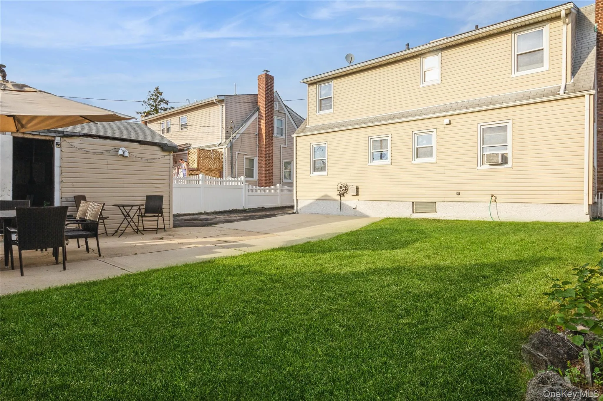 91 Grant Drive, Hempstead, NY, 3 Bedrooms Bedrooms, 6 Rooms Rooms,2 BathroomsBathrooms,Residential,For Rent,Grant,0,1007883 91 Grant Drive, Hempstead, NY, 3 Bedrooms Bedrooms, 6 Rooms Rooms,2 BathroomsBathrooms,Residential,For Rent,Grant,0,1007883