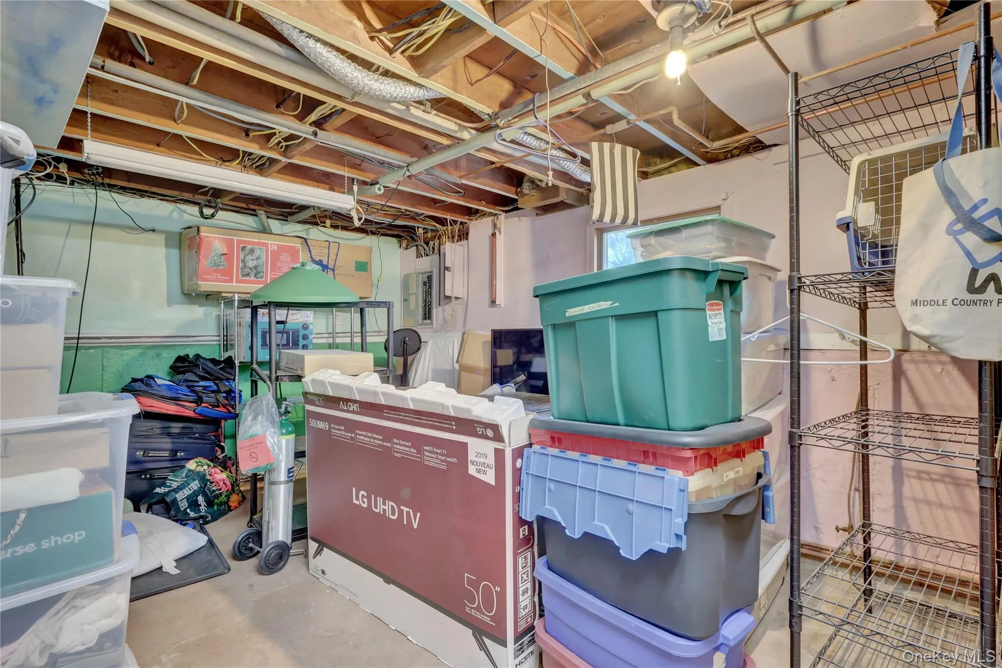 3 Imperial Drive, Brookhaven, NY, 5 Bedrooms Bedrooms, 10 Rooms Rooms,2 BathroomsBathrooms,Residential,For Rent,Imperial,0,1007884 3 Imperial Drive, Brookhaven, NY, 5 Bedrooms Bedrooms, 10 Rooms Rooms,2 BathroomsBathrooms,Residential,For Rent,Imperial,0,1007884