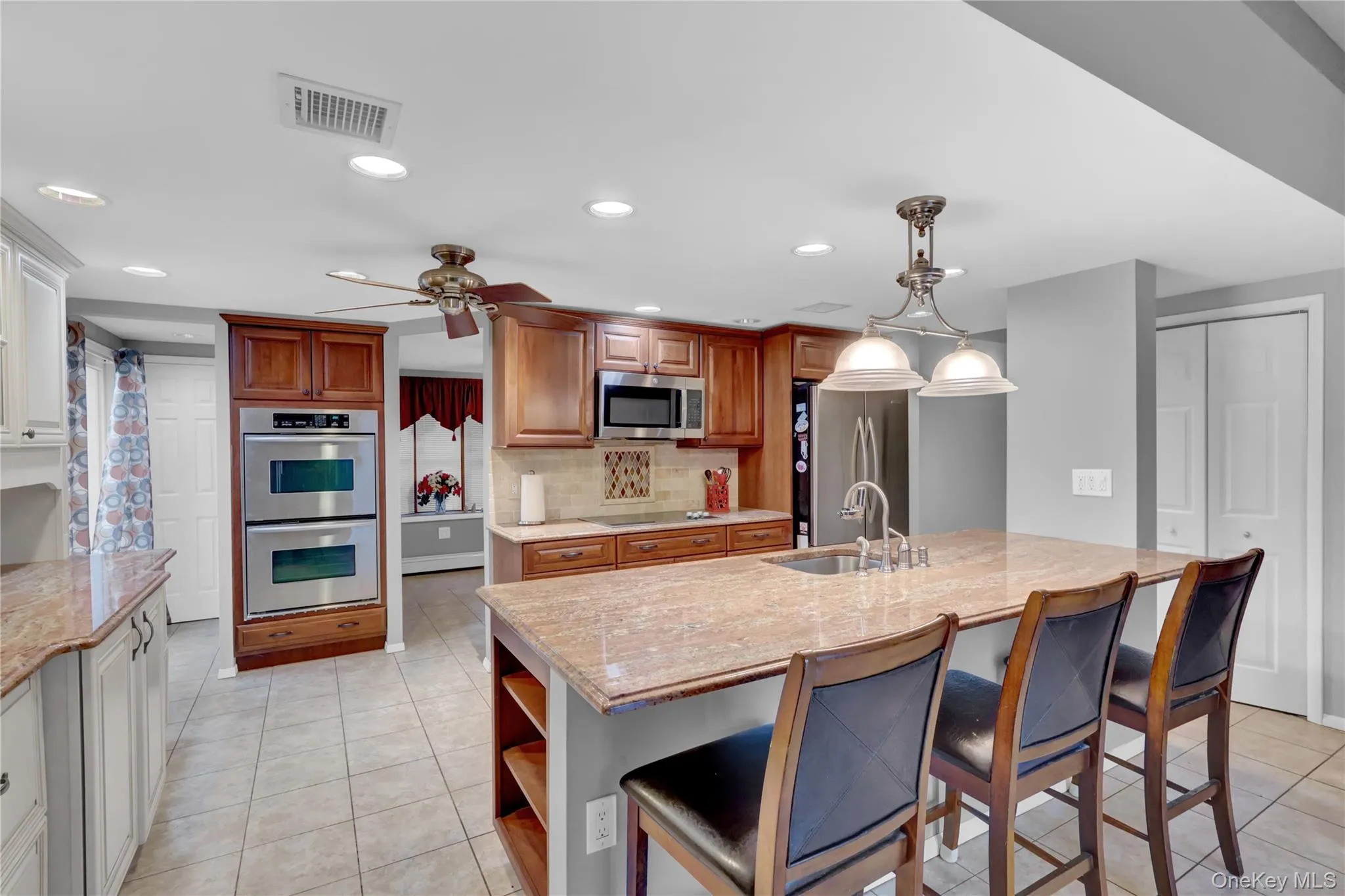 3 Imperial Drive, Brookhaven, NY, 5 Bedrooms Bedrooms, 10 Rooms Rooms,2 BathroomsBathrooms,Residential,For Rent,Imperial,0,1007884 3 Imperial Drive, Brookhaven, NY, 5 Bedrooms Bedrooms, 10 Rooms Rooms,2 BathroomsBathrooms,Residential,For Rent,Imperial,0,1007884