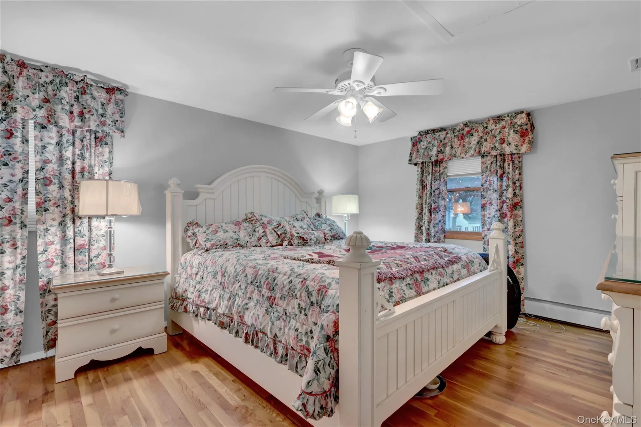 3 Imperial Drive, Brookhaven, NY, 5 Bedrooms Bedrooms, 10 Rooms Rooms,2 BathroomsBathrooms,Residential,For Rent,Imperial,0,1007884 3 Imperial Drive, Brookhaven, NY, 5 Bedrooms Bedrooms, 10 Rooms Rooms,2 BathroomsBathrooms,Residential,For Rent,Imperial,0,1007884