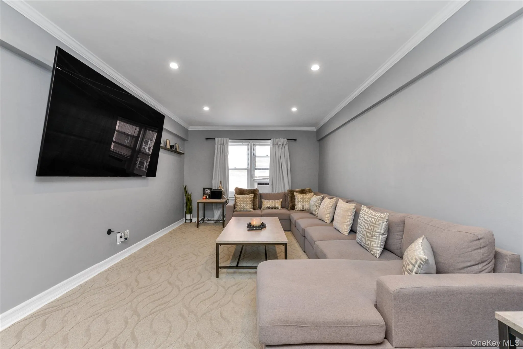 70 Locust Avenue, New Rochelle, NY, 2 Bedrooms Bedrooms, 5 Rooms Rooms,1 BathroomBathrooms,Residential,For Rent,Locust,0,1007887 70 Locust Avenue, New Rochelle, NY, 2 Bedrooms Bedrooms, 5 Rooms Rooms,1 BathroomBathrooms,Residential,For Rent,Locust,0,1007887