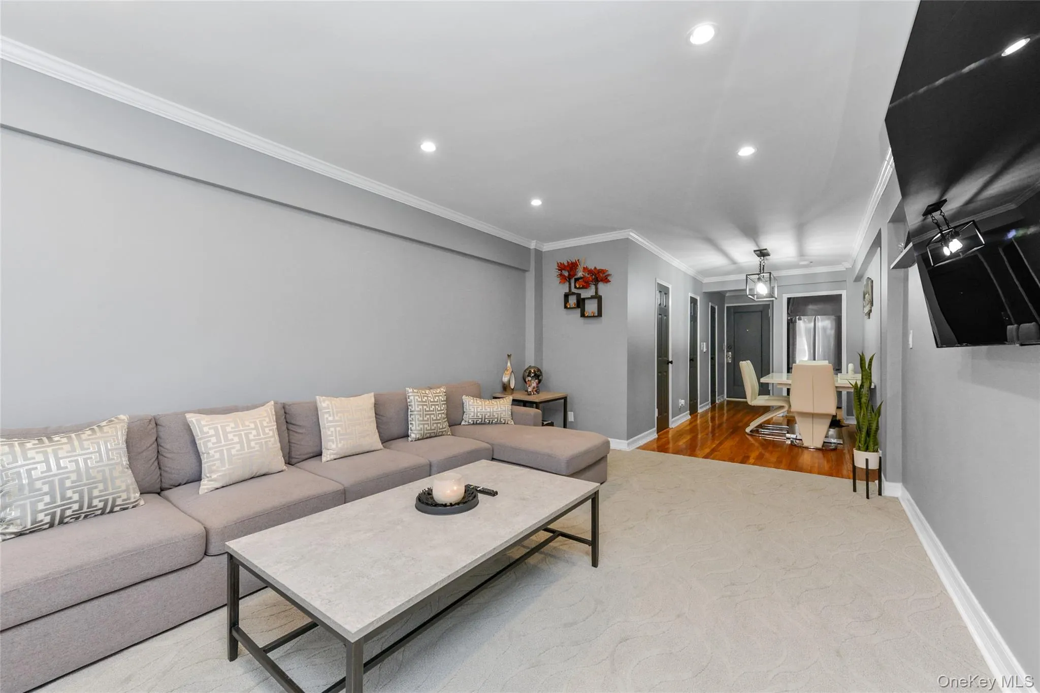 70 Locust Avenue, New Rochelle, NY, 2 Bedrooms Bedrooms, 5 Rooms Rooms,1 BathroomBathrooms,Residential,For Rent,Locust,0,1007887 70 Locust Avenue, New Rochelle, NY, 2 Bedrooms Bedrooms, 5 Rooms Rooms,1 BathroomBathrooms,Residential,For Rent,Locust,0,1007887