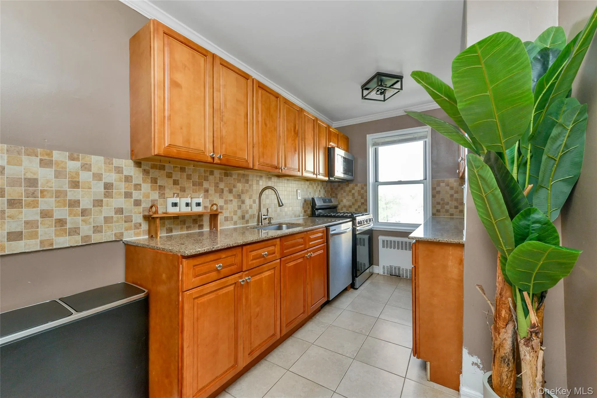 70 Locust Avenue, New Rochelle, NY, 2 Bedrooms Bedrooms, 5 Rooms Rooms,1 BathroomBathrooms,Residential,For Rent,Locust,0,1007887 70 Locust Avenue, New Rochelle, NY, 2 Bedrooms Bedrooms, 5 Rooms Rooms,1 BathroomBathrooms,Residential,For Rent,Locust,0,1007887