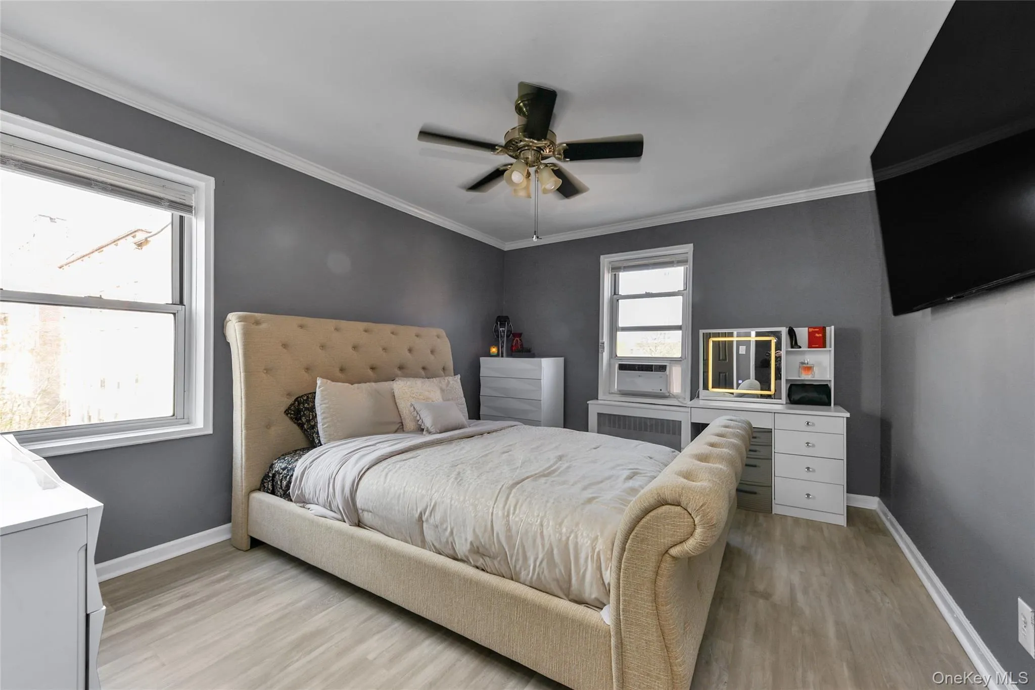 70 Locust Avenue, New Rochelle, NY, 2 Bedrooms Bedrooms, 5 Rooms Rooms,1 BathroomBathrooms,Residential,For Rent,Locust,0,1007887 70 Locust Avenue, New Rochelle, NY, 2 Bedrooms Bedrooms, 5 Rooms Rooms,1 BathroomBathrooms,Residential,For Rent,Locust,0,1007887