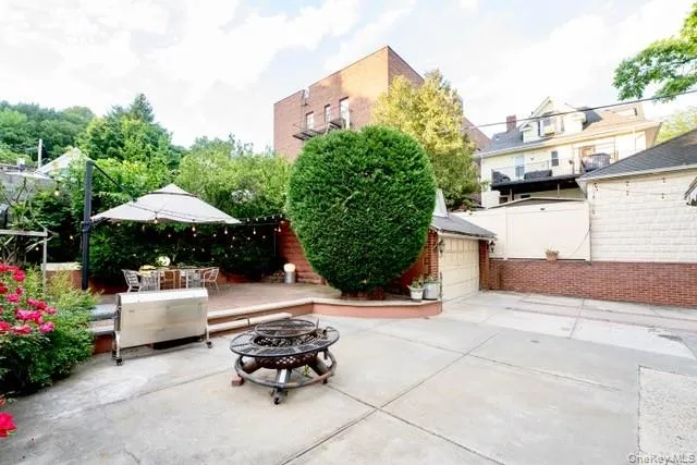 8019 85th Road, New York, NY, 4 Bedrooms Bedrooms, 9 Rooms Rooms,2 BathroomsBathrooms,Residential,For Rent,85th,0,1007892 8019 85th Road, New York, NY, 4 Bedrooms Bedrooms, 9 Rooms Rooms,2 BathroomsBathrooms,Residential,For Rent,85th,0,1007892