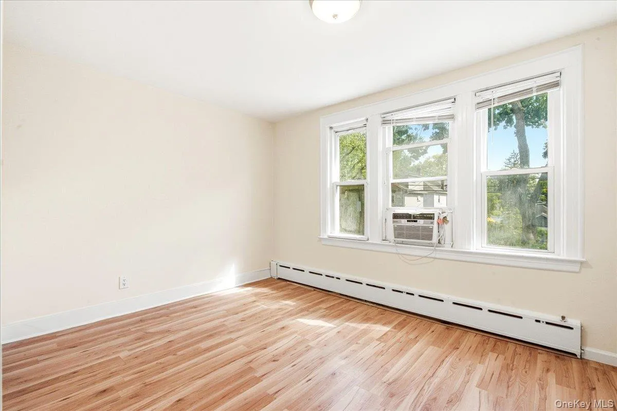 69-51 Manse Street, New York, NY, 3 Bedrooms Bedrooms, 10 Rooms Rooms,2 BathroomsBathrooms,Residential Lease,For Rent,Manse,0,1007893 69-51 Manse Street, New York, NY, 3 Bedrooms Bedrooms, 10 Rooms Rooms,2 BathroomsBathrooms,Residential Lease,For Rent,Manse,0,1007893