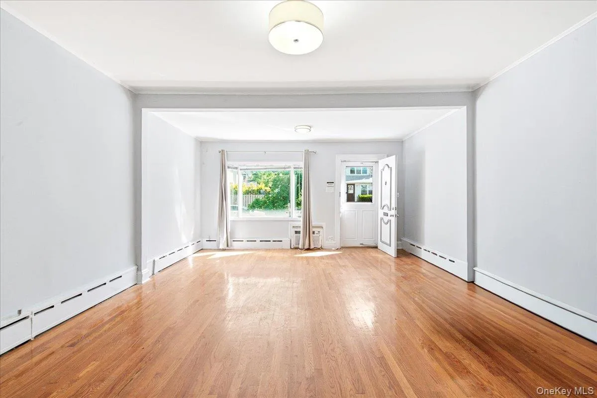 69-51 Manse Street, New York, NY, 3 Bedrooms Bedrooms, 10 Rooms Rooms,2 BathroomsBathrooms,Residential Lease,For Rent,Manse,0,1007893 69-51 Manse Street, New York, NY, 3 Bedrooms Bedrooms, 10 Rooms Rooms,2 BathroomsBathrooms,Residential Lease,For Rent,Manse,0,1007893