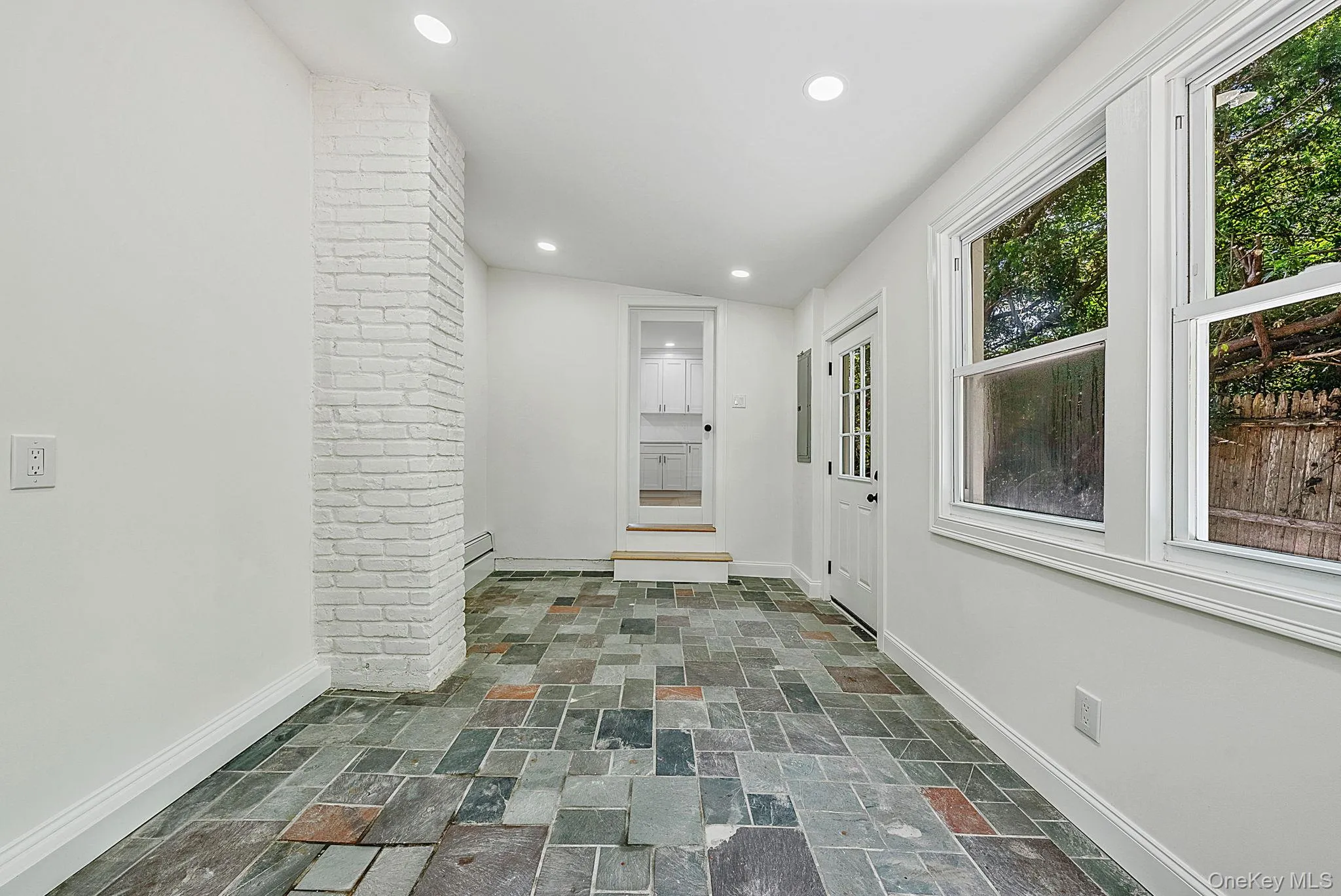 928 Manor Lane, Islip, NY, 3 Bedrooms Bedrooms, 8 Rooms Rooms,2 BathroomsBathrooms,Residential,For Rent,Manor,0,1007897 928 Manor Lane, Islip, NY, 3 Bedrooms Bedrooms, 8 Rooms Rooms,2 BathroomsBathrooms,Residential,For Rent,Manor,0,1007897