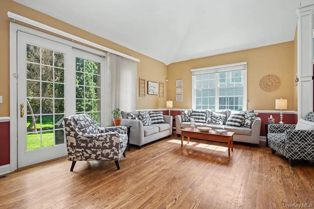 Living Room has SGD to patio Living Room has SGD to patio