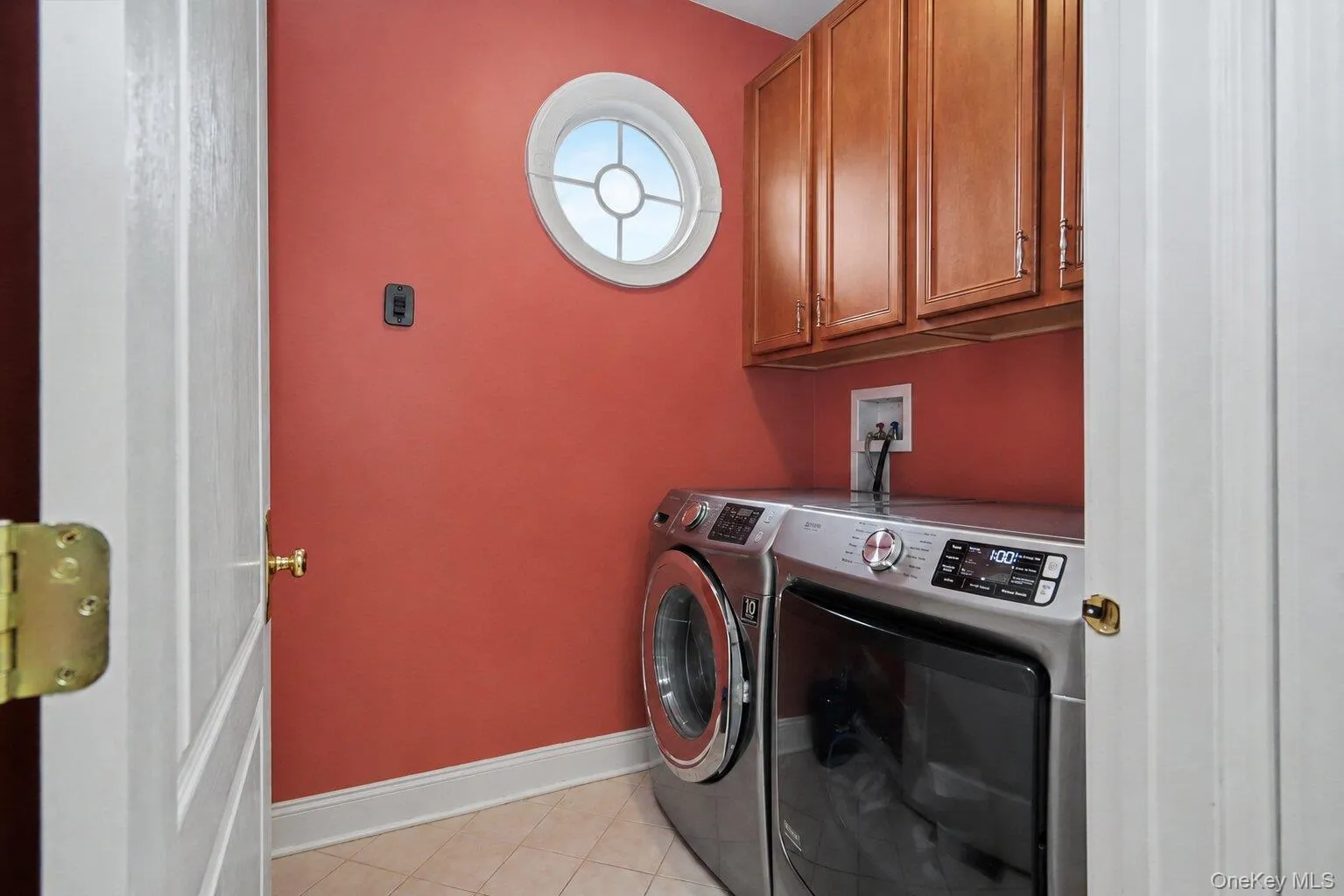 Laundry Room off Kitchen Laundry Room off Kitchen