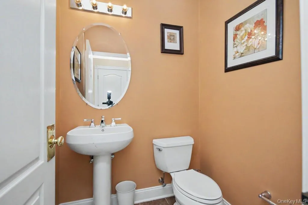 Powder Room Powder Room