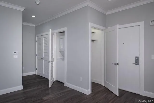 40 Elizabeth Street, Oyster Bay, NY, 1 Bedroom Bedrooms, 3 Rooms Rooms,1 BathroomBathrooms,Residential Lease,For Rent,Elizabeth,0,1007907 40 Elizabeth Street, Oyster Bay, NY, 1 Bedroom Bedrooms, 3 Rooms Rooms,1 BathroomBathrooms,Residential Lease,For Rent,Elizabeth,0,1007907