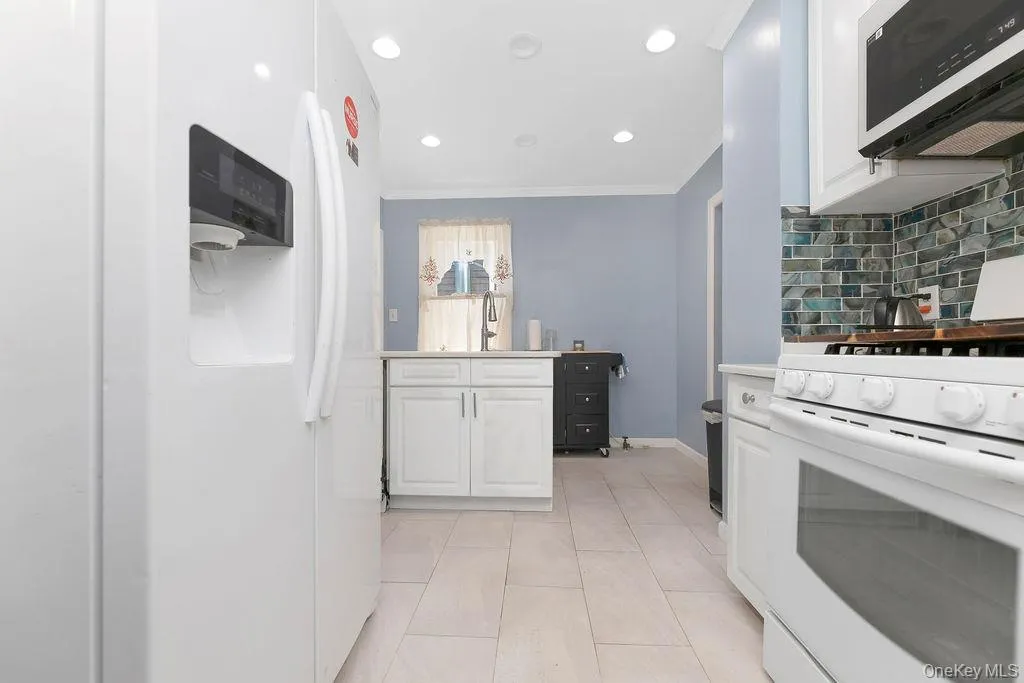 105-23 Remington Street, New York, NY, 4 Bedrooms Bedrooms, 12 Rooms Rooms,2 BathroomsBathrooms,Residential,For Rent,Remington,0,1007908 105-23 Remington Street, New York, NY, 4 Bedrooms Bedrooms, 12 Rooms Rooms,2 BathroomsBathrooms,Residential,For Rent,Remington,0,1007908