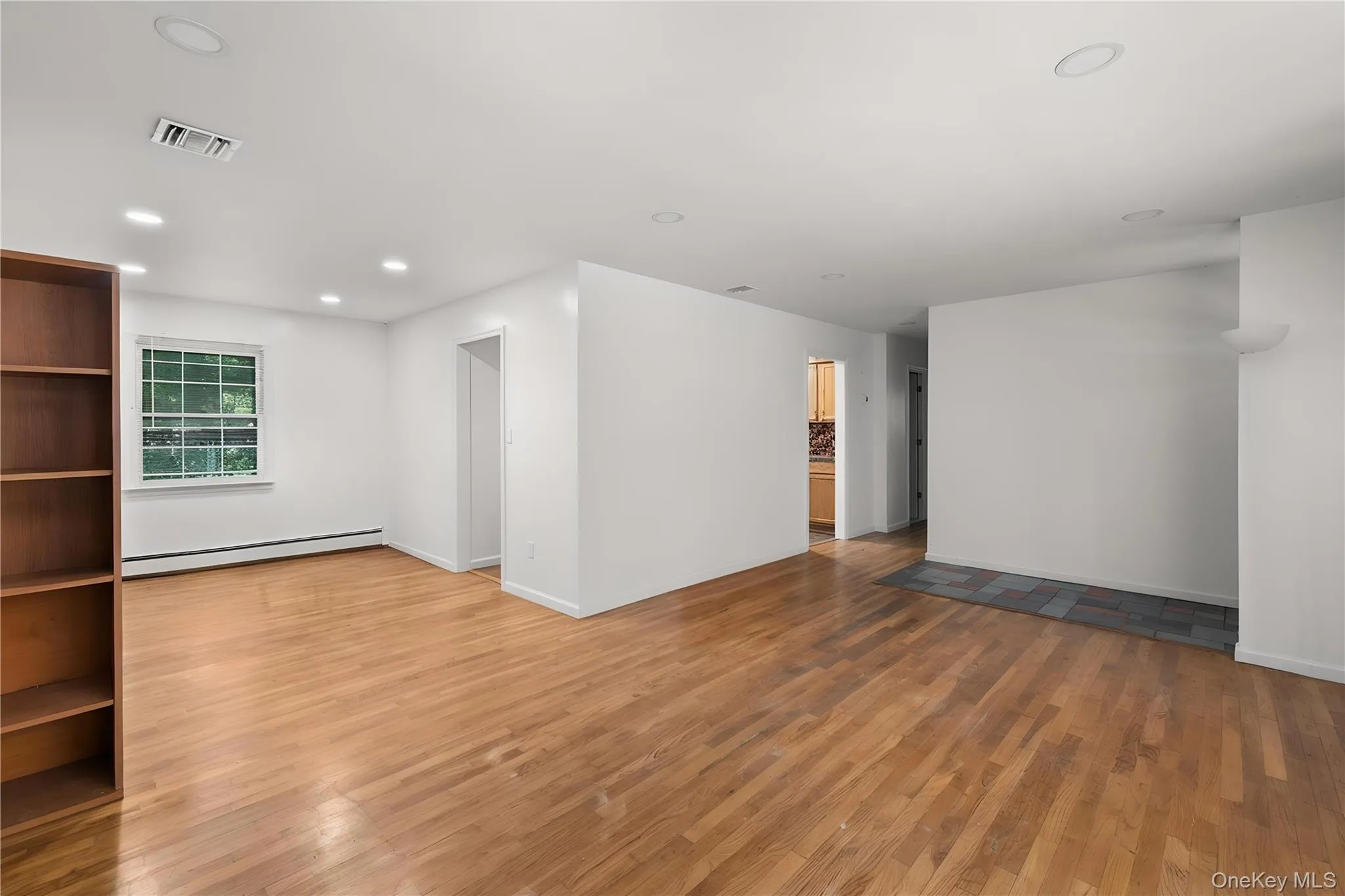 123 Lower Sheep Pasture Road, Brookhaven, NY, 3 Bedrooms Bedrooms, 8 Rooms Rooms,2 BathroomsBathrooms,Residential,For Rent,Lower Sheep Pasture,0,1007909 123 Lower Sheep Pasture Road, Brookhaven, NY, 3 Bedrooms Bedrooms, 8 Rooms Rooms,2 BathroomsBathrooms,Residential,For Rent,Lower Sheep Pasture,0,1007909