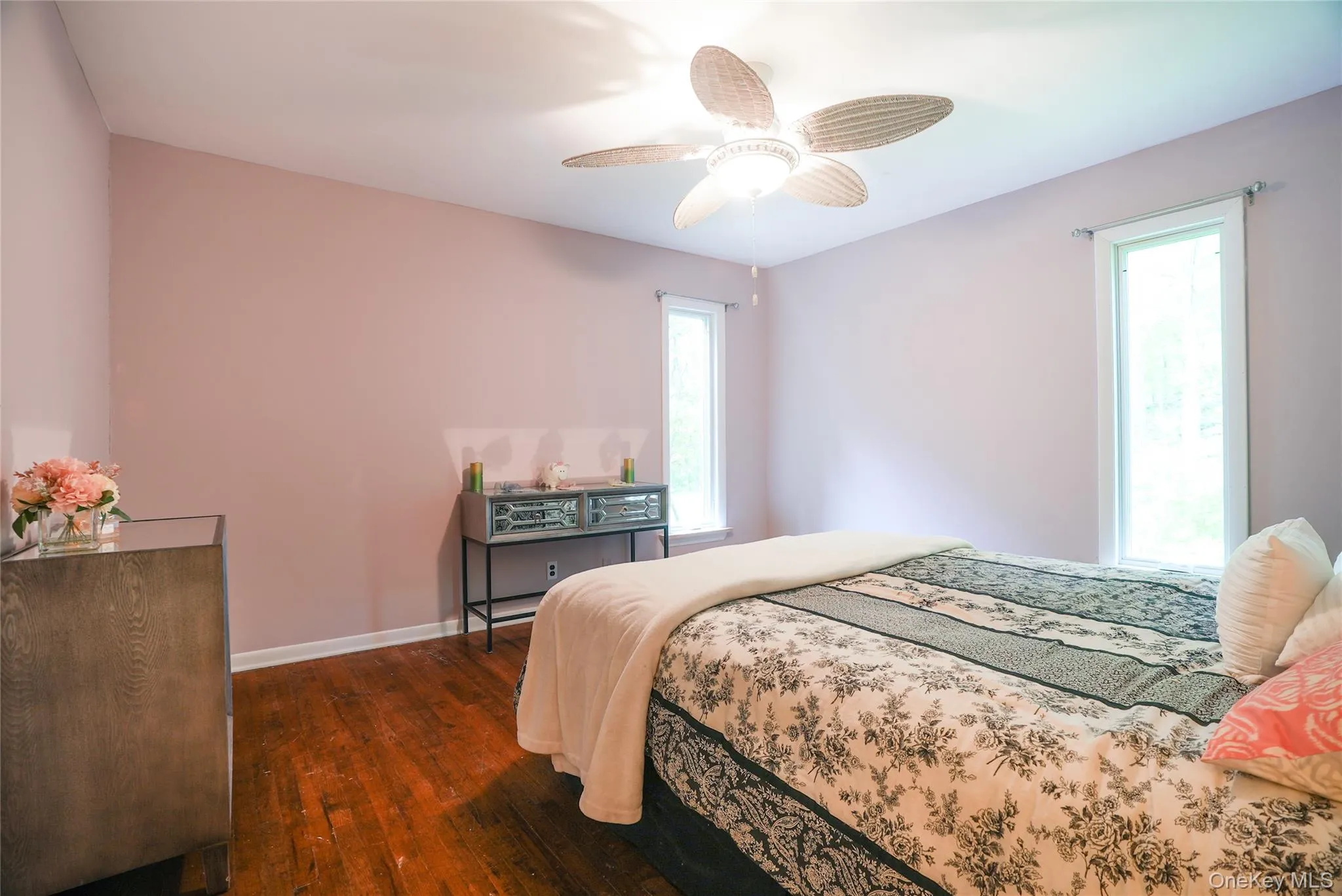 Freshly painted bedroom 5. Freshly painted bedroom 5.