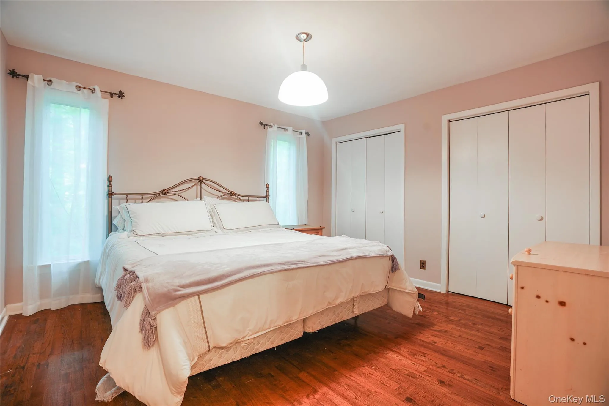 Freshly painted bedroom 3 w/ ample closet space. Freshly painted bedroom 3 w/ ample closet space.