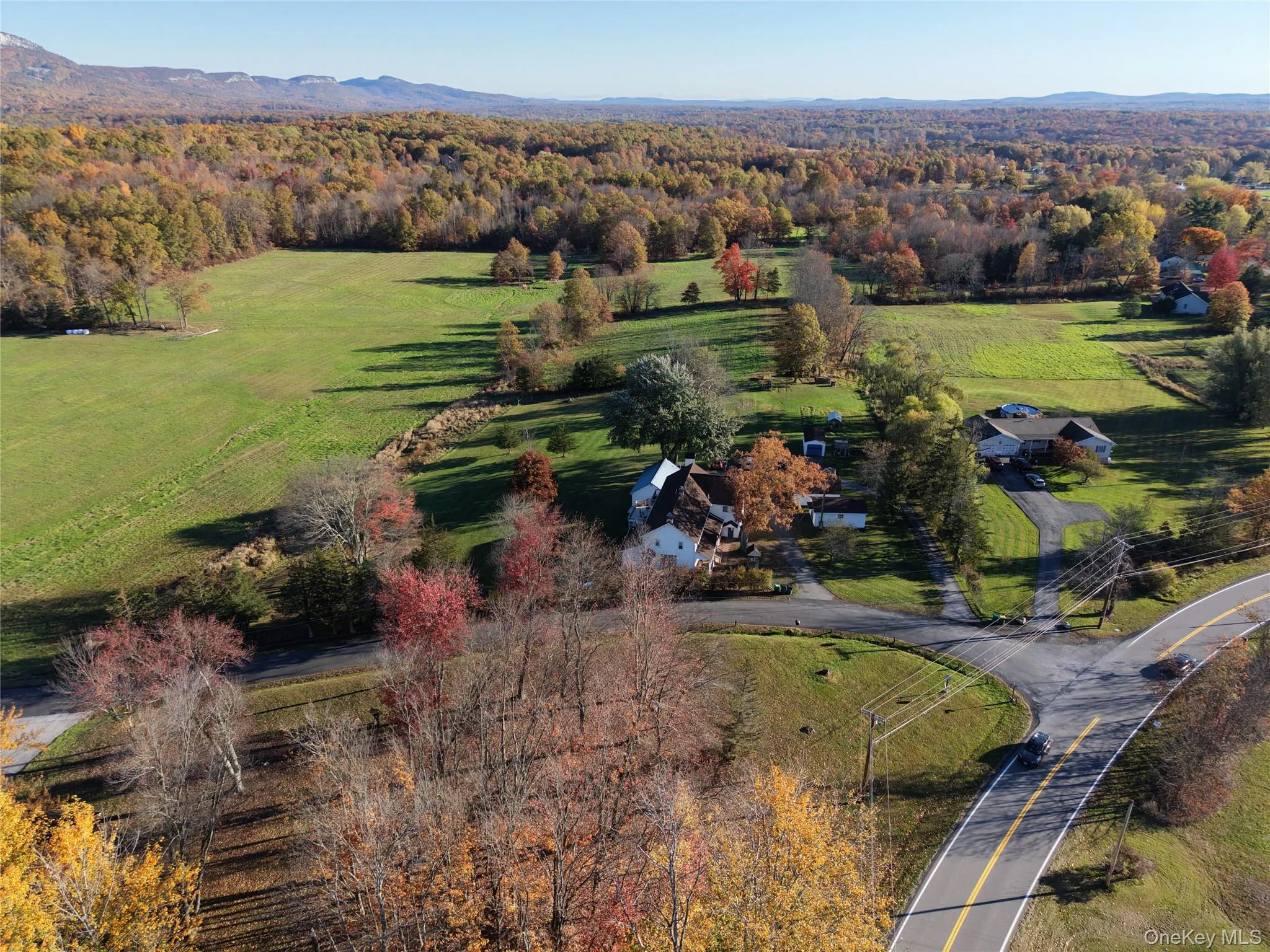 4 Low Road, Shawangunk, NY, 6 Bedrooms Bedrooms, 14 Rooms Rooms,4 BathroomsBathrooms,Residential,For Rent,Low,0,1007912 4 Low Road, Shawangunk, NY, 6 Bedrooms Bedrooms, 14 Rooms Rooms,4 BathroomsBathrooms,Residential,For Rent,Low,0,1007912
