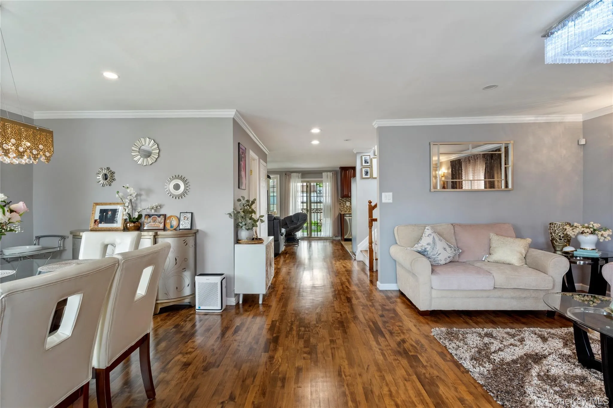 7631 264th Street, New York, NY, 3 Bedrooms Bedrooms, 7 Rooms Rooms,4 BathroomsBathrooms,Residential,For Rent,264th,0,1007914 7631 264th Street, New York, NY, 3 Bedrooms Bedrooms, 7 Rooms Rooms,4 BathroomsBathrooms,Residential,For Rent,264th,0,1007914