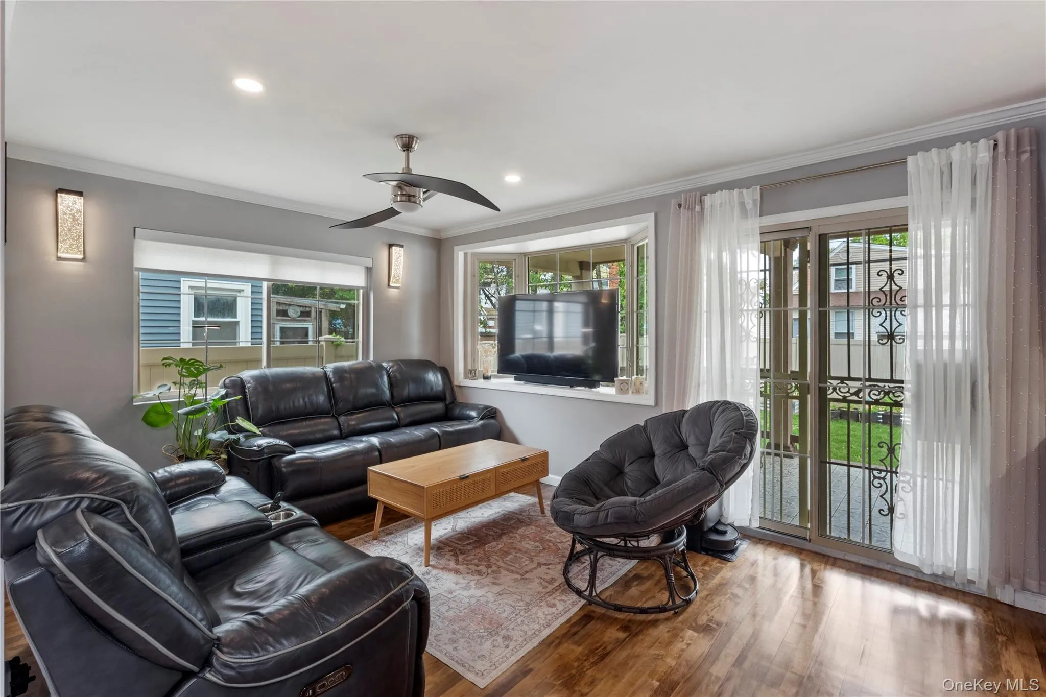 7631 264th Street, New York, NY, 3 Bedrooms Bedrooms, 7 Rooms Rooms,4 BathroomsBathrooms,Residential,For Rent,264th,0,1007914 7631 264th Street, New York, NY, 3 Bedrooms Bedrooms, 7 Rooms Rooms,4 BathroomsBathrooms,Residential,For Rent,264th,0,1007914