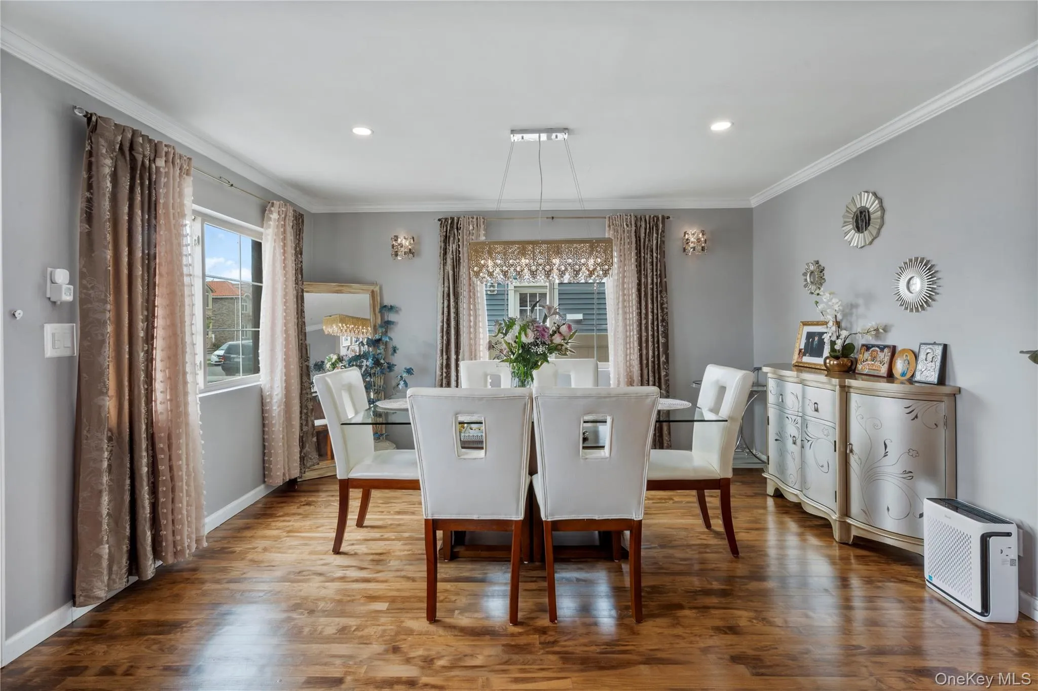 7631 264th Street, New York, NY, 3 Bedrooms Bedrooms, 7 Rooms Rooms,4 BathroomsBathrooms,Residential,For Rent,264th,0,1007914 7631 264th Street, New York, NY, 3 Bedrooms Bedrooms, 7 Rooms Rooms,4 BathroomsBathrooms,Residential,For Rent,264th,0,1007914