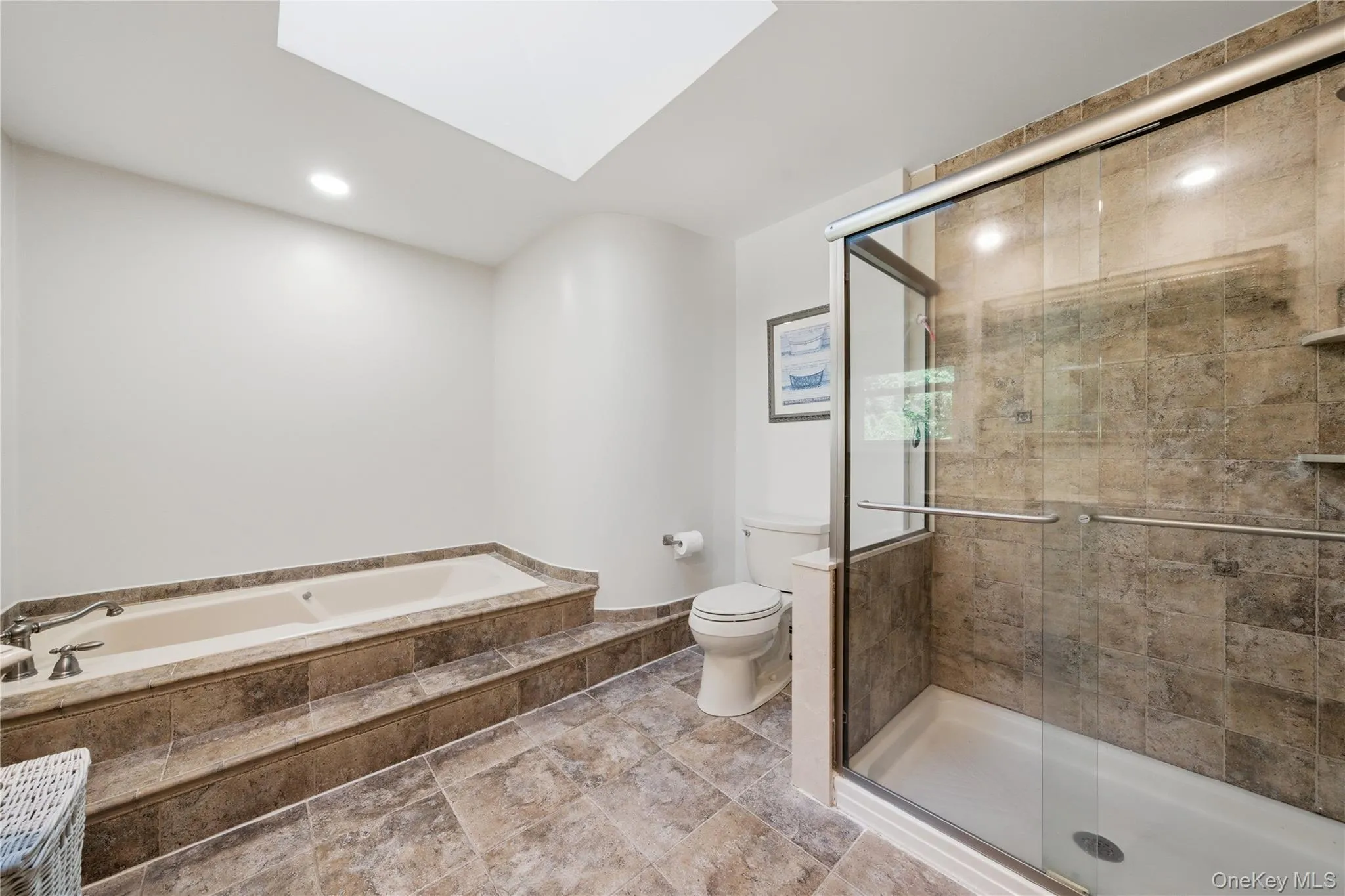 10 Weatherstone Way, Smithtown, NY, 4 Bedrooms Bedrooms, 10 Rooms Rooms,2 BathroomsBathrooms,Residential,For Rent,Weatherstone,0,1007915 10 Weatherstone Way, Smithtown, NY, 4 Bedrooms Bedrooms, 10 Rooms Rooms,2 BathroomsBathrooms,Residential,For Rent,Weatherstone,0,1007915