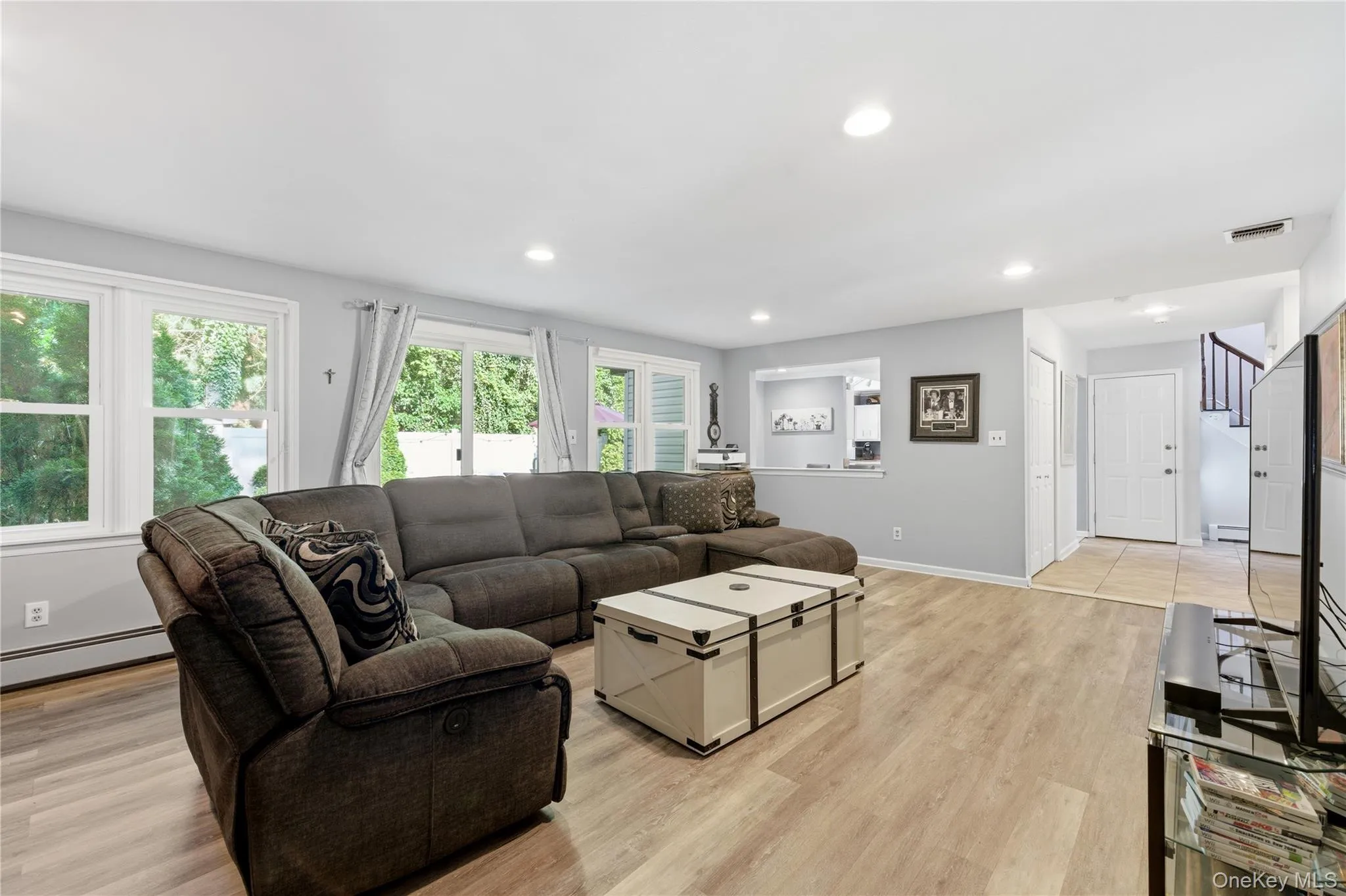 10 Weatherstone Way, Smithtown, NY, 4 Bedrooms Bedrooms, 10 Rooms Rooms,2 BathroomsBathrooms,Residential,For Rent,Weatherstone,0,1007915 10 Weatherstone Way, Smithtown, NY, 4 Bedrooms Bedrooms, 10 Rooms Rooms,2 BathroomsBathrooms,Residential,For Rent,Weatherstone,0,1007915