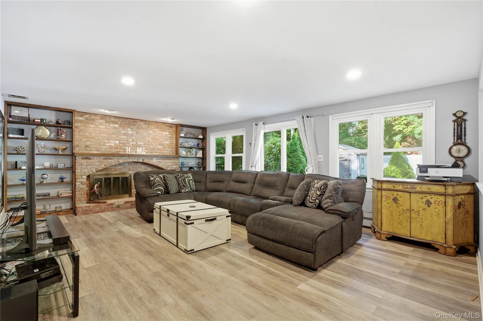 10 Weatherstone Way, Smithtown, NY, 4 Bedrooms Bedrooms, 10 Rooms Rooms,2 BathroomsBathrooms,Residential,For Rent,Weatherstone,0,1007915 10 Weatherstone Way, Smithtown, NY, 4 Bedrooms Bedrooms, 10 Rooms Rooms,2 BathroomsBathrooms,Residential,For Rent,Weatherstone,0,1007915