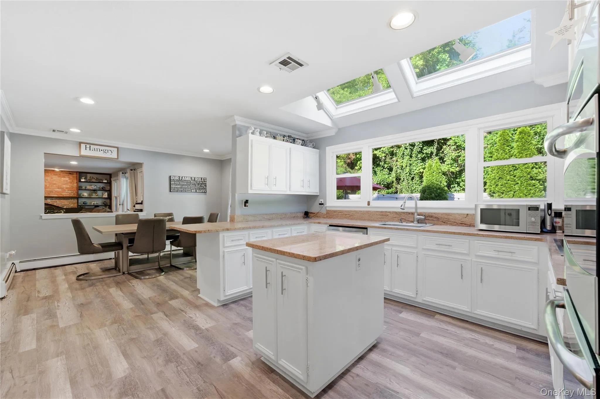 10 Weatherstone Way, Smithtown, NY, 4 Bedrooms Bedrooms, 10 Rooms Rooms,2 BathroomsBathrooms,Residential,For Rent,Weatherstone,0,1007915 10 Weatherstone Way, Smithtown, NY, 4 Bedrooms Bedrooms, 10 Rooms Rooms,2 BathroomsBathrooms,Residential,For Rent,Weatherstone,0,1007915