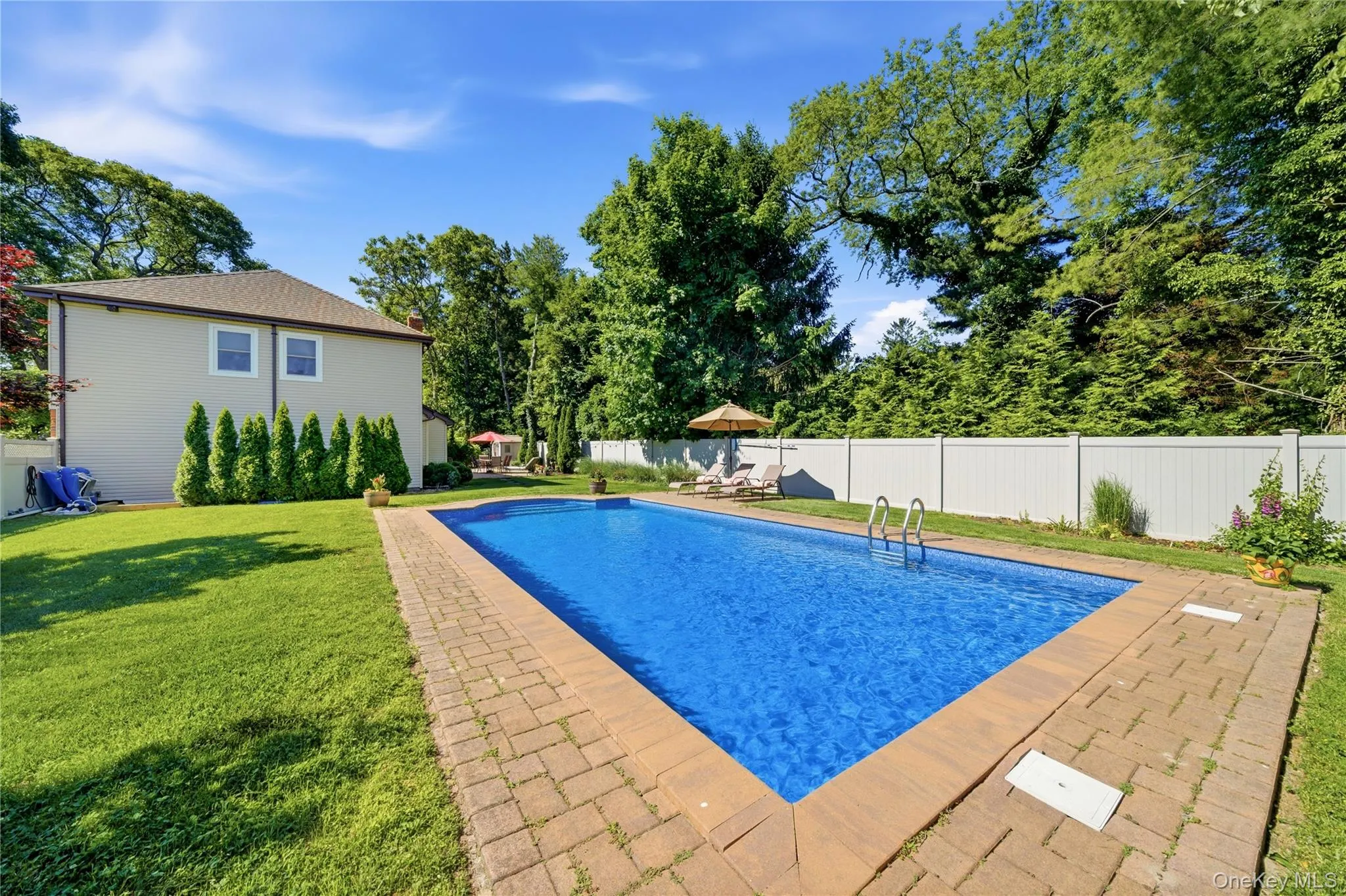 10 Weatherstone Way, Smithtown, NY, 4 Bedrooms Bedrooms, 10 Rooms Rooms,2 BathroomsBathrooms,Residential,For Rent,Weatherstone,0,1007915 10 Weatherstone Way, Smithtown, NY, 4 Bedrooms Bedrooms, 10 Rooms Rooms,2 BathroomsBathrooms,Residential,For Rent,Weatherstone,0,1007915