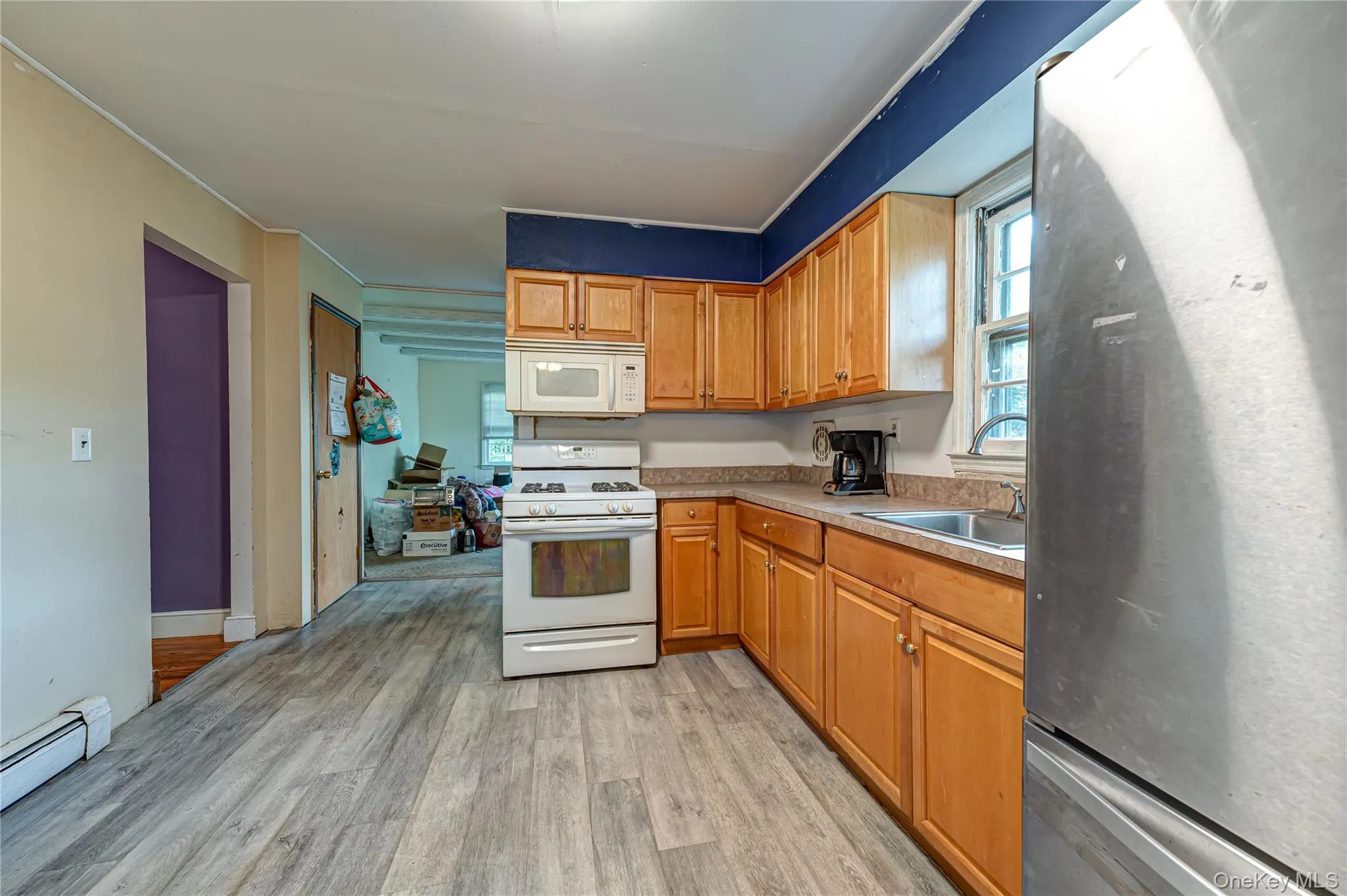 6 Glades Way, Huntington, NY, 3 Bedrooms Bedrooms, 7 Rooms Rooms,1 BathroomBathrooms,Residential,For Rent,Glades,0,1007916 6 Glades Way, Huntington, NY, 3 Bedrooms Bedrooms, 7 Rooms Rooms,1 BathroomBathrooms,Residential,For Rent,Glades,0,1007916